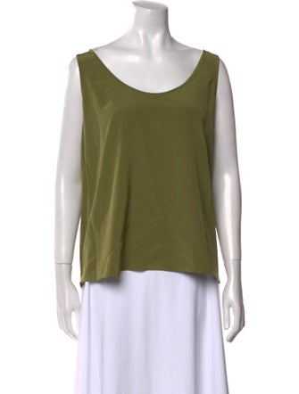 St. John Scoop Neck Sleeveless Top