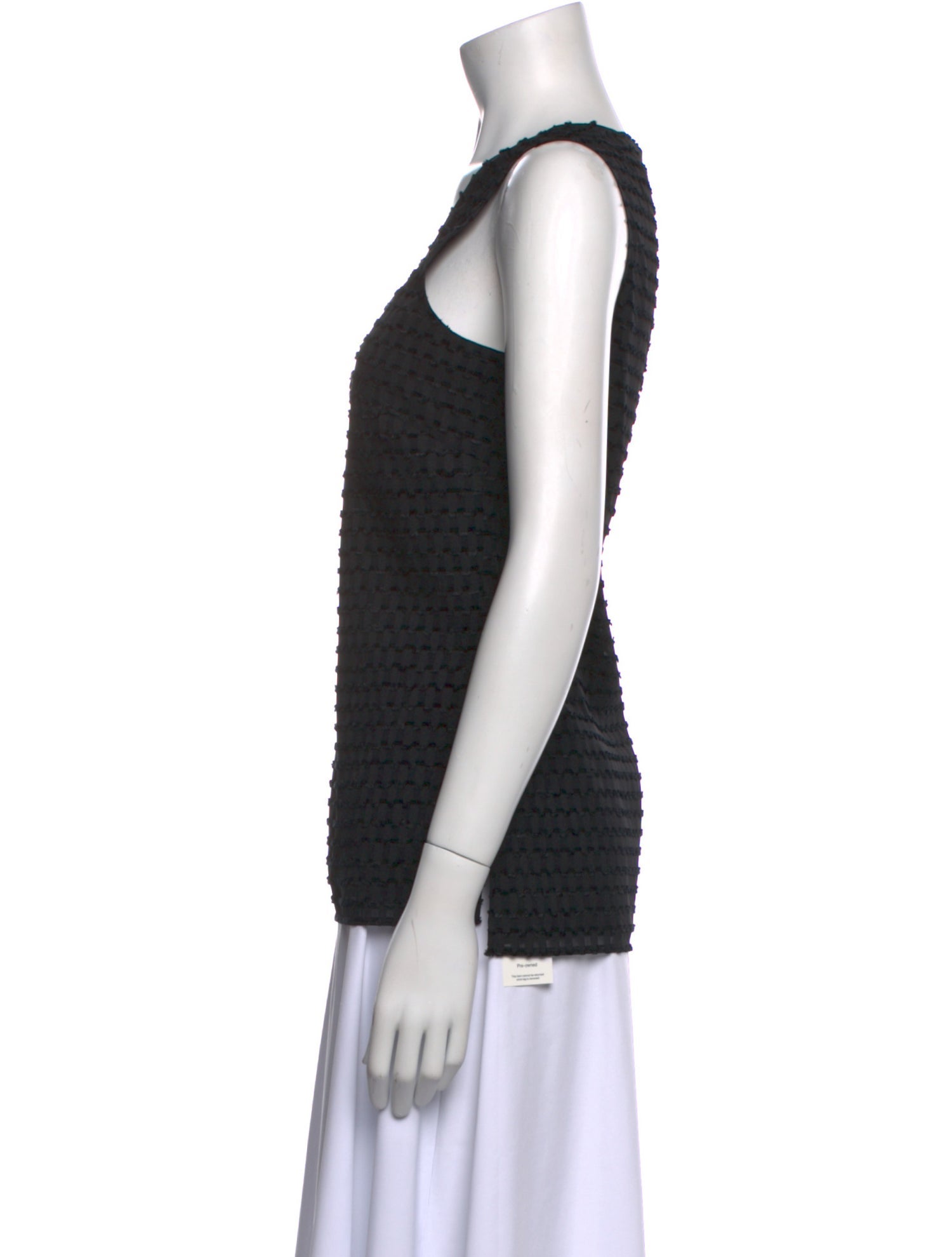 St. John Scoop Neck Sleeveless Top