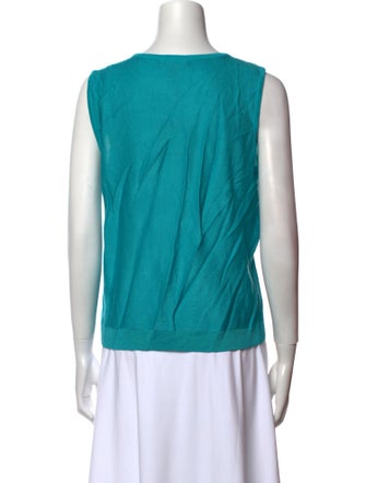 St. John Scoop Neck Sleeveless Top