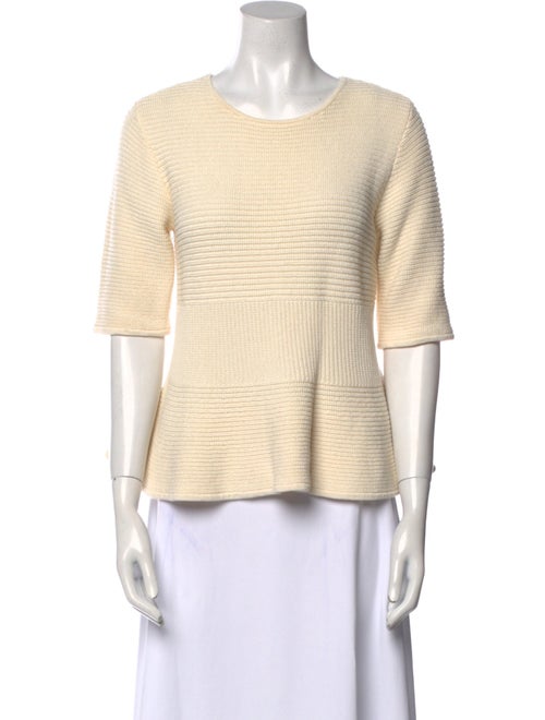 St. John Scoop Neck Short Sleeve Top