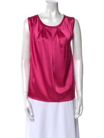 St. John Scoop Neck Sleeveless Blouse
