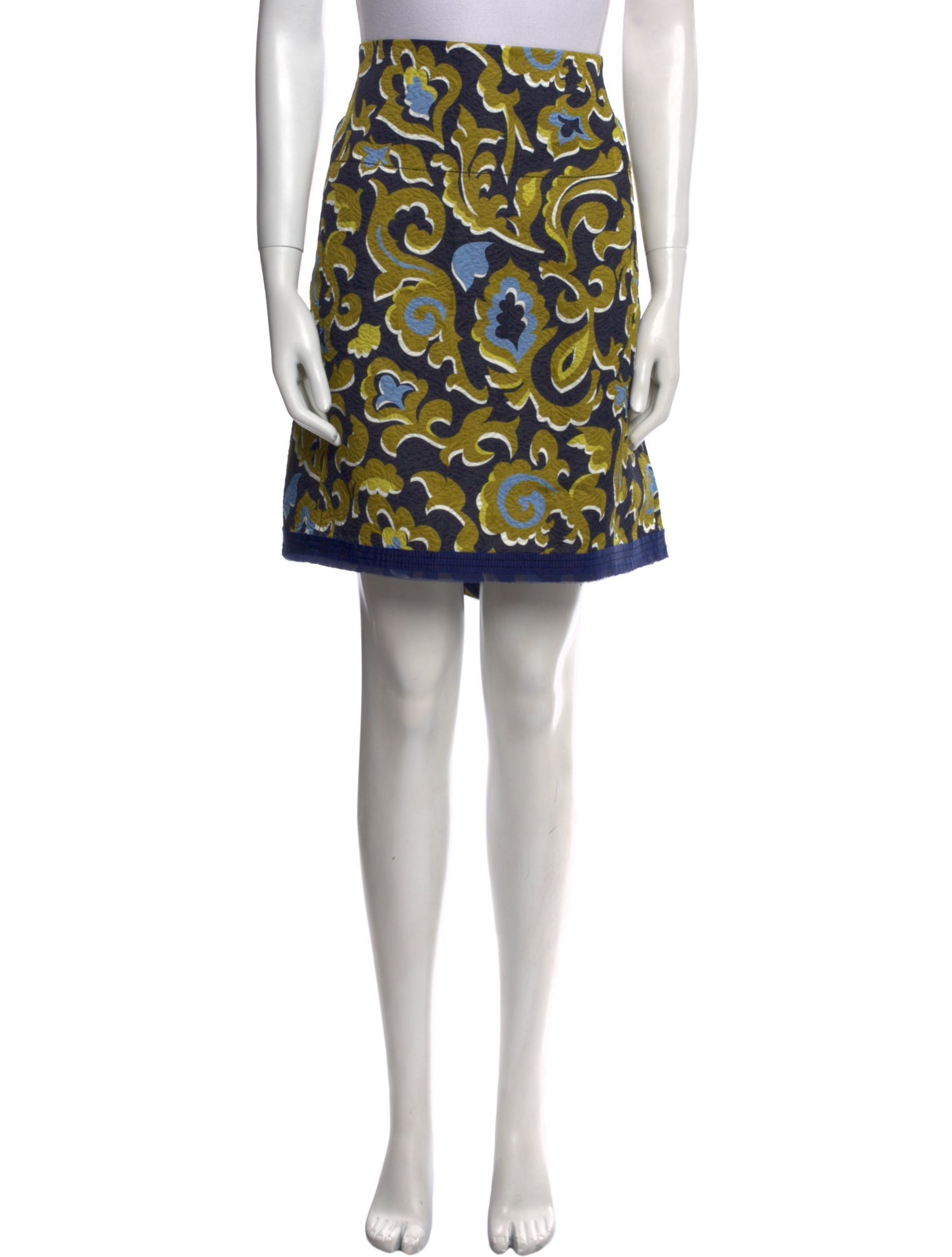 St. John Printed Knee-Length Skirt w/ Tags