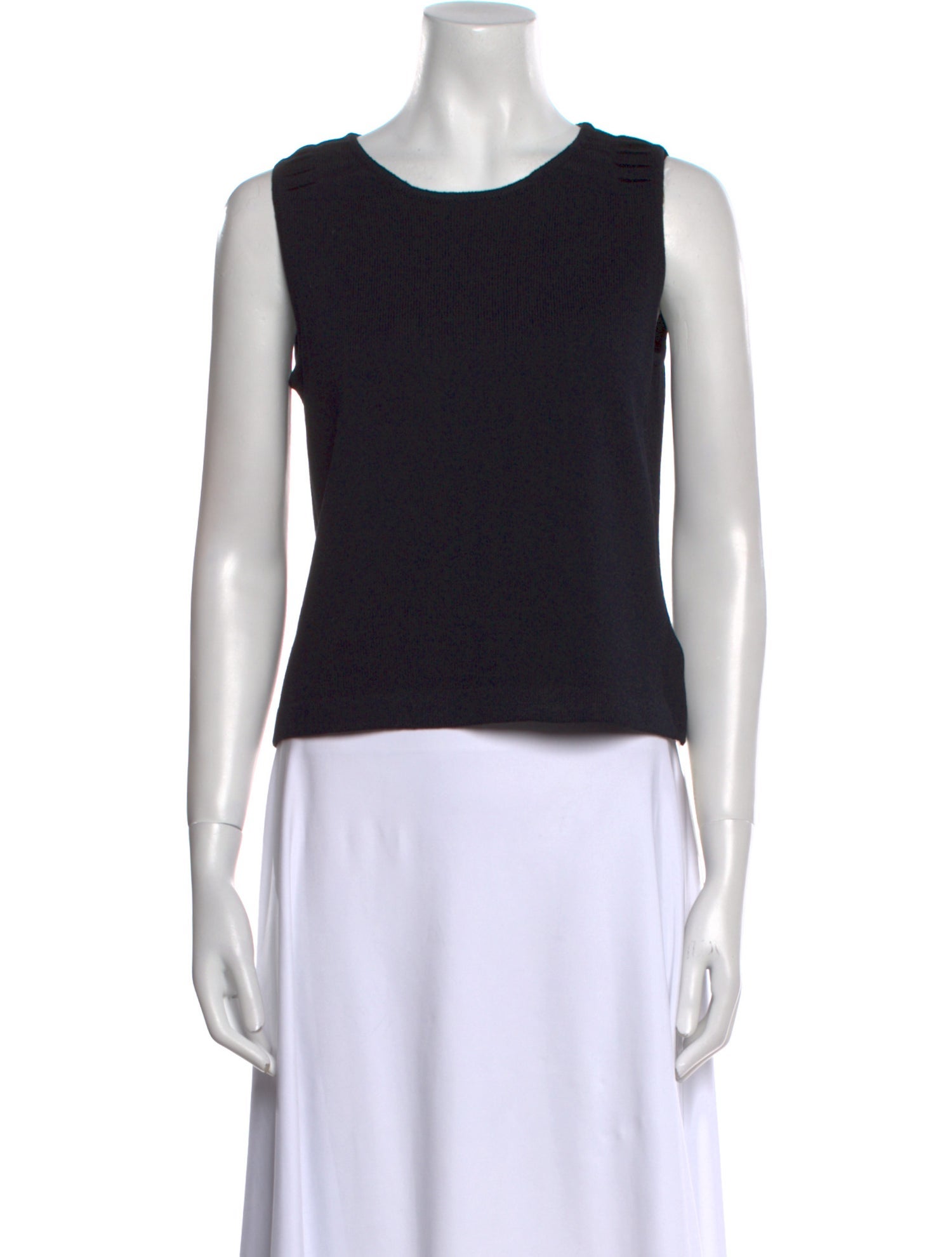 St. John Scoop Neck Sleeveless Top