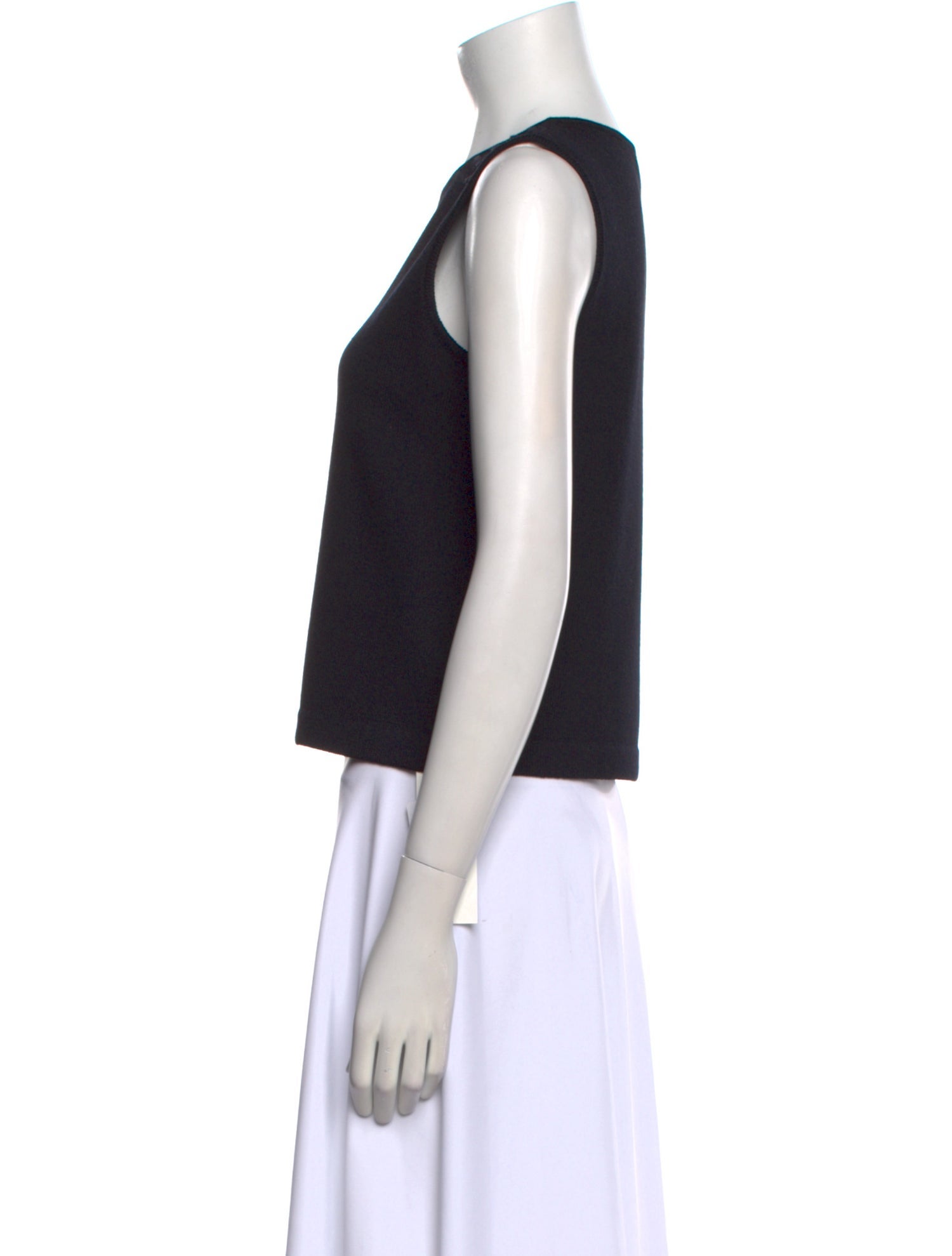 St. John Scoop Neck Sleeveless Top