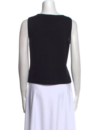 St. John Scoop Neck Sleeveless Top