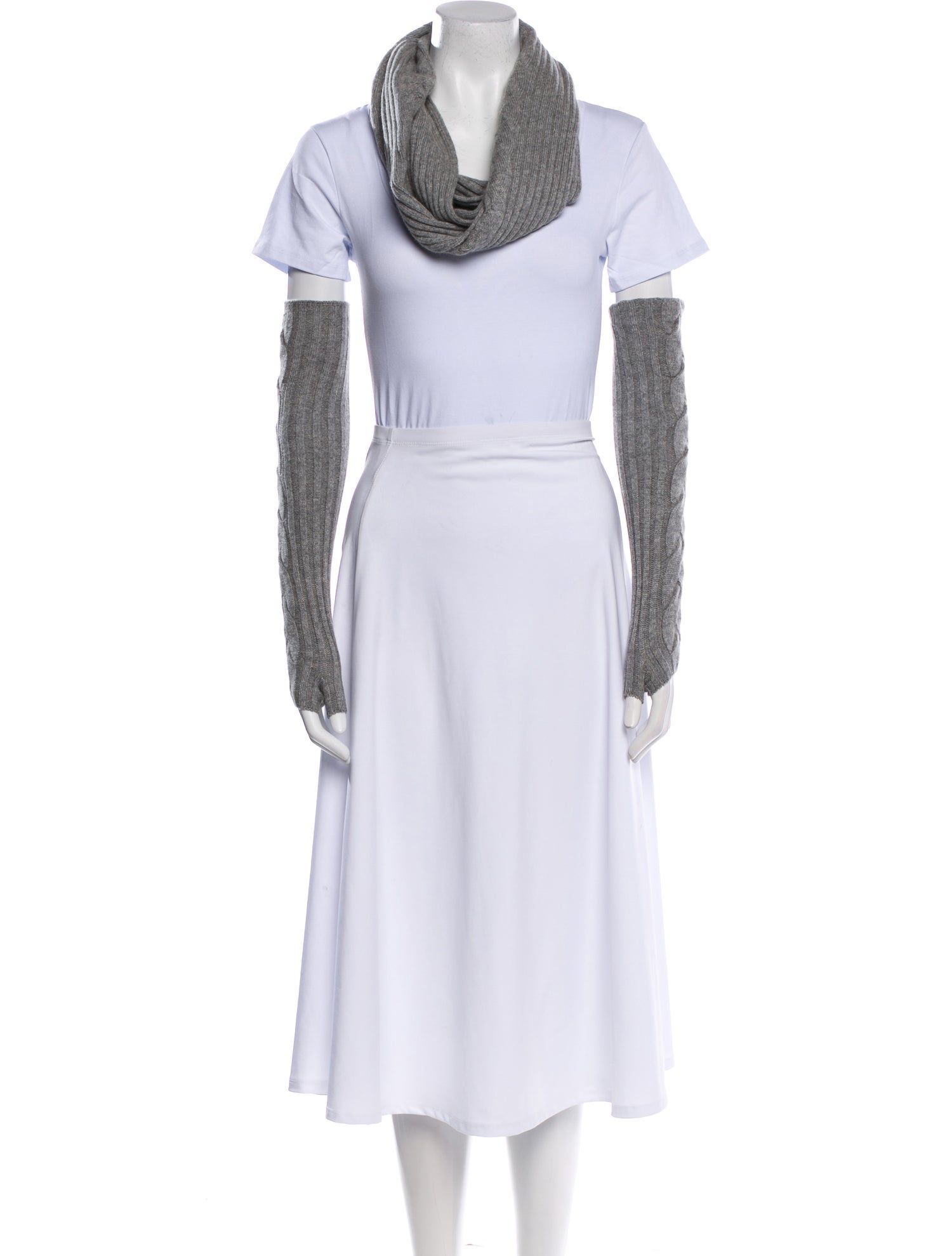 St. John Cashmere Scarf set