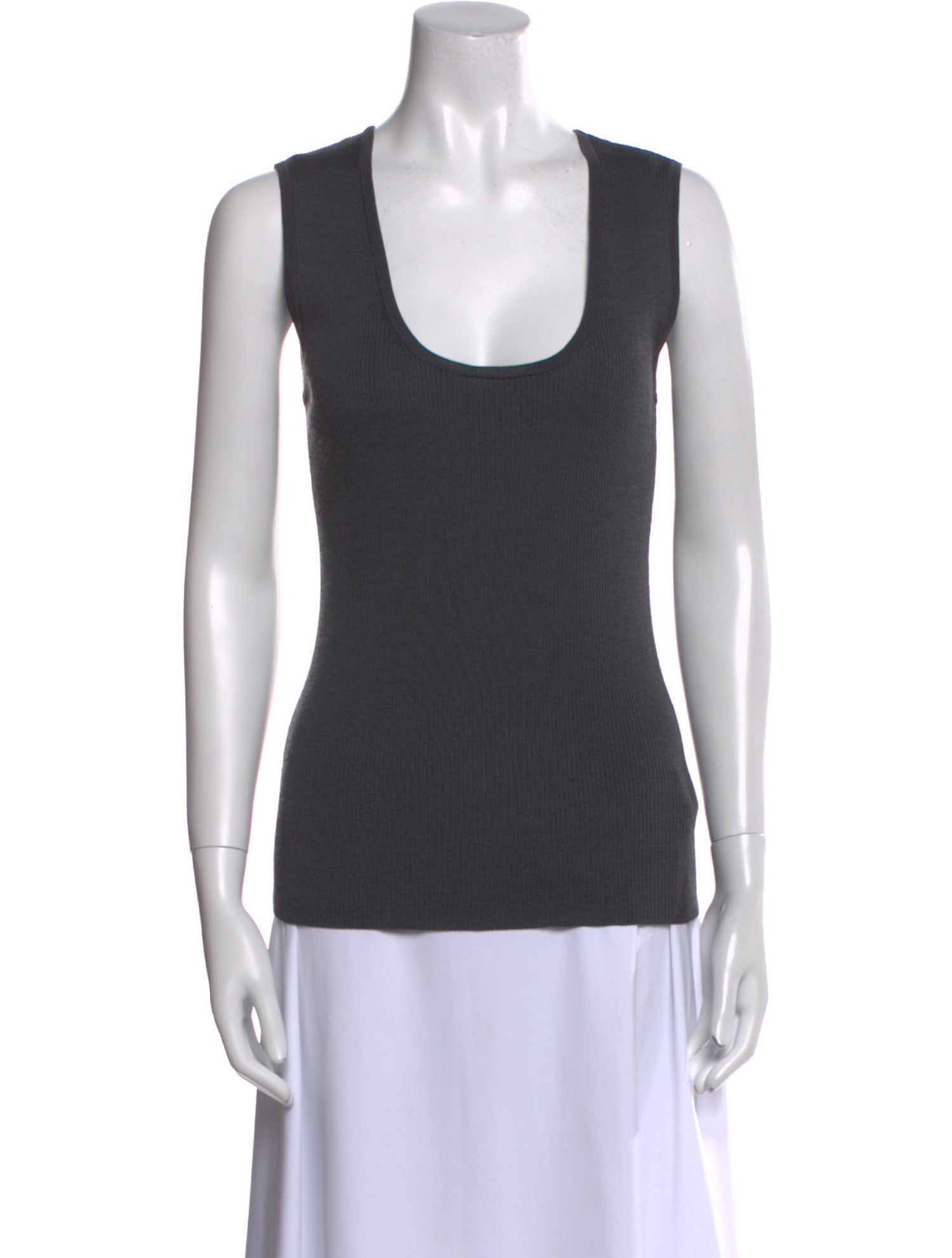 St. John Scoop Neck Sleeveless Top