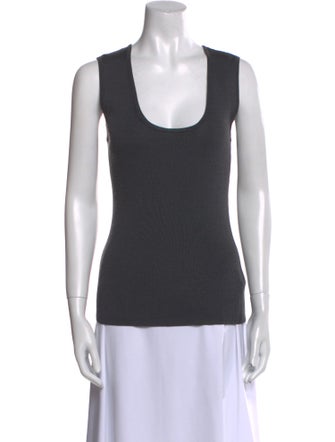 St. John Scoop Neck Sleeveless Top