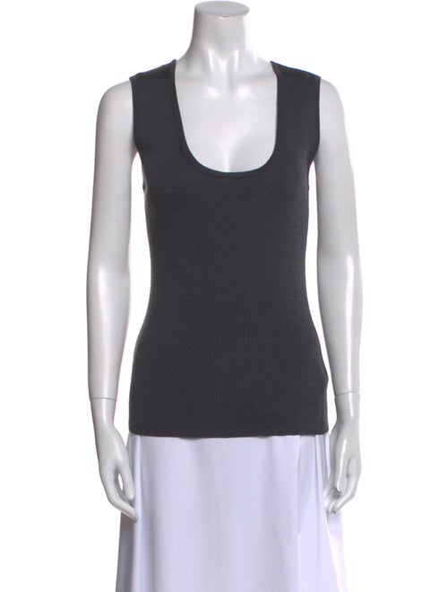 St. John Scoop Neck Sleeveless Top