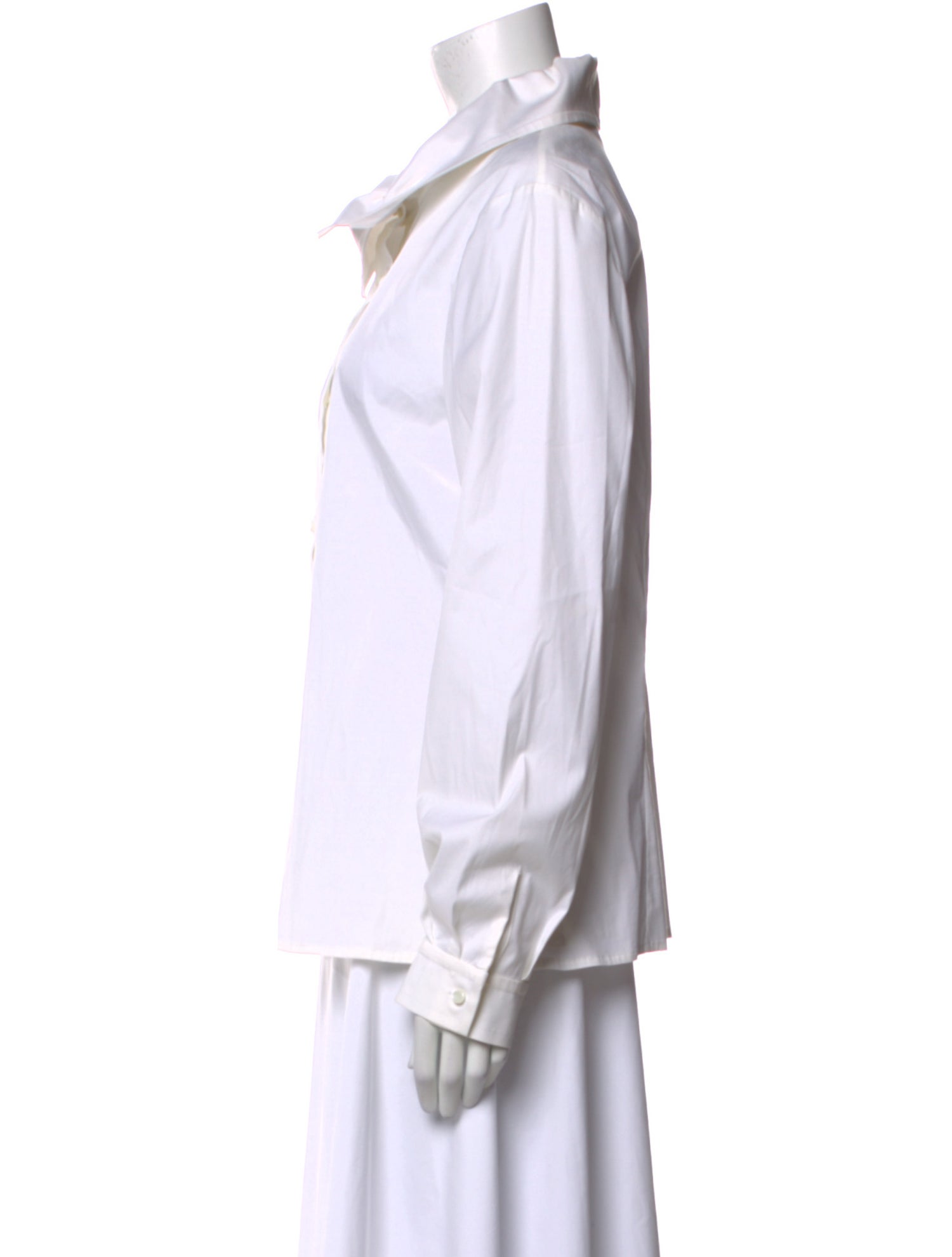 St. John Long Sleeve Button-Up Top