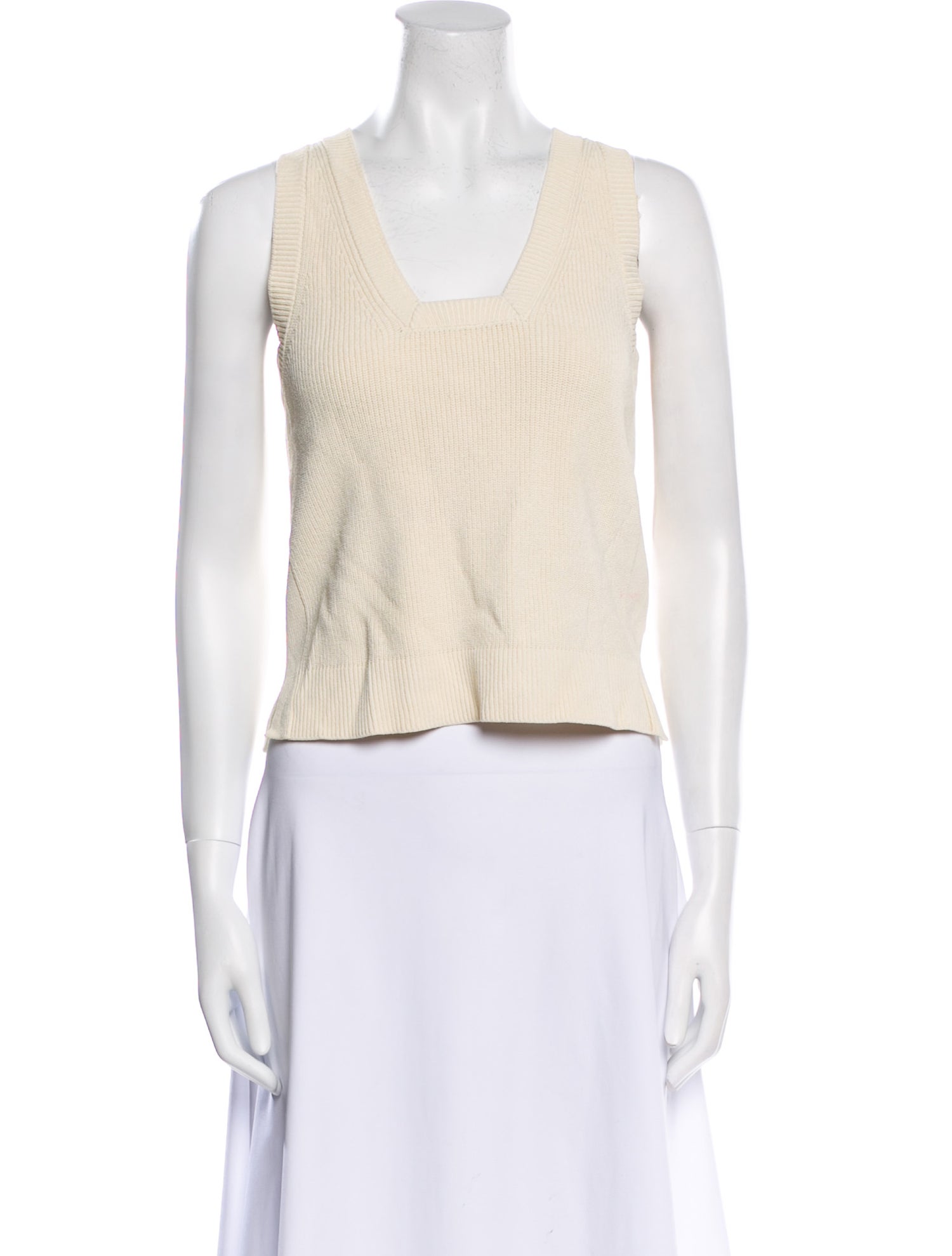 St. John Square Neckline Sleeveless Crop Top