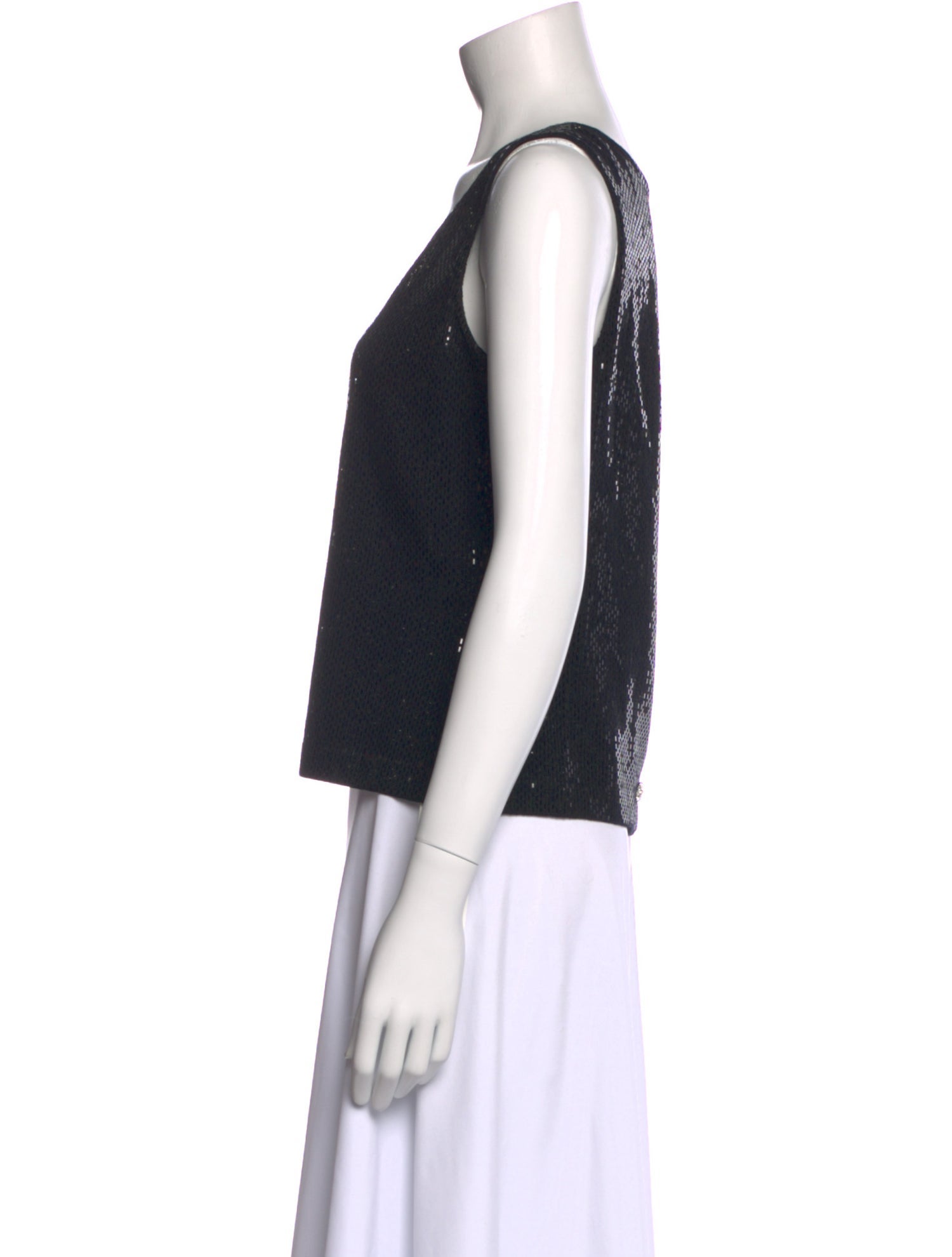 St. John Scoop Neck Sleeveless Top