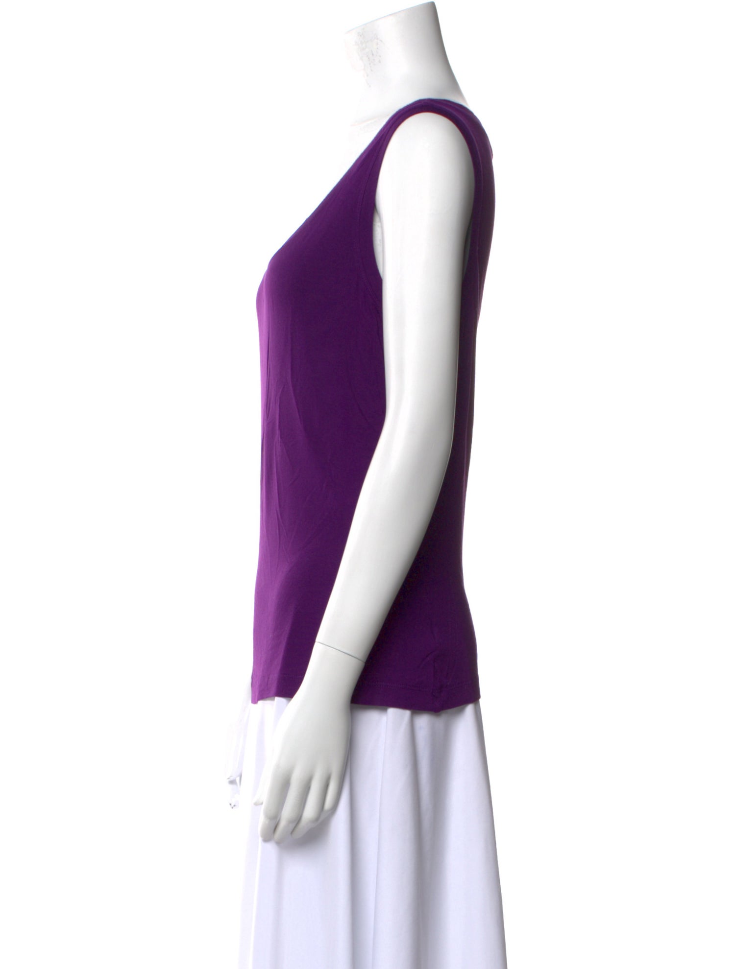 St. John Scoop Neck Sleeveless Top