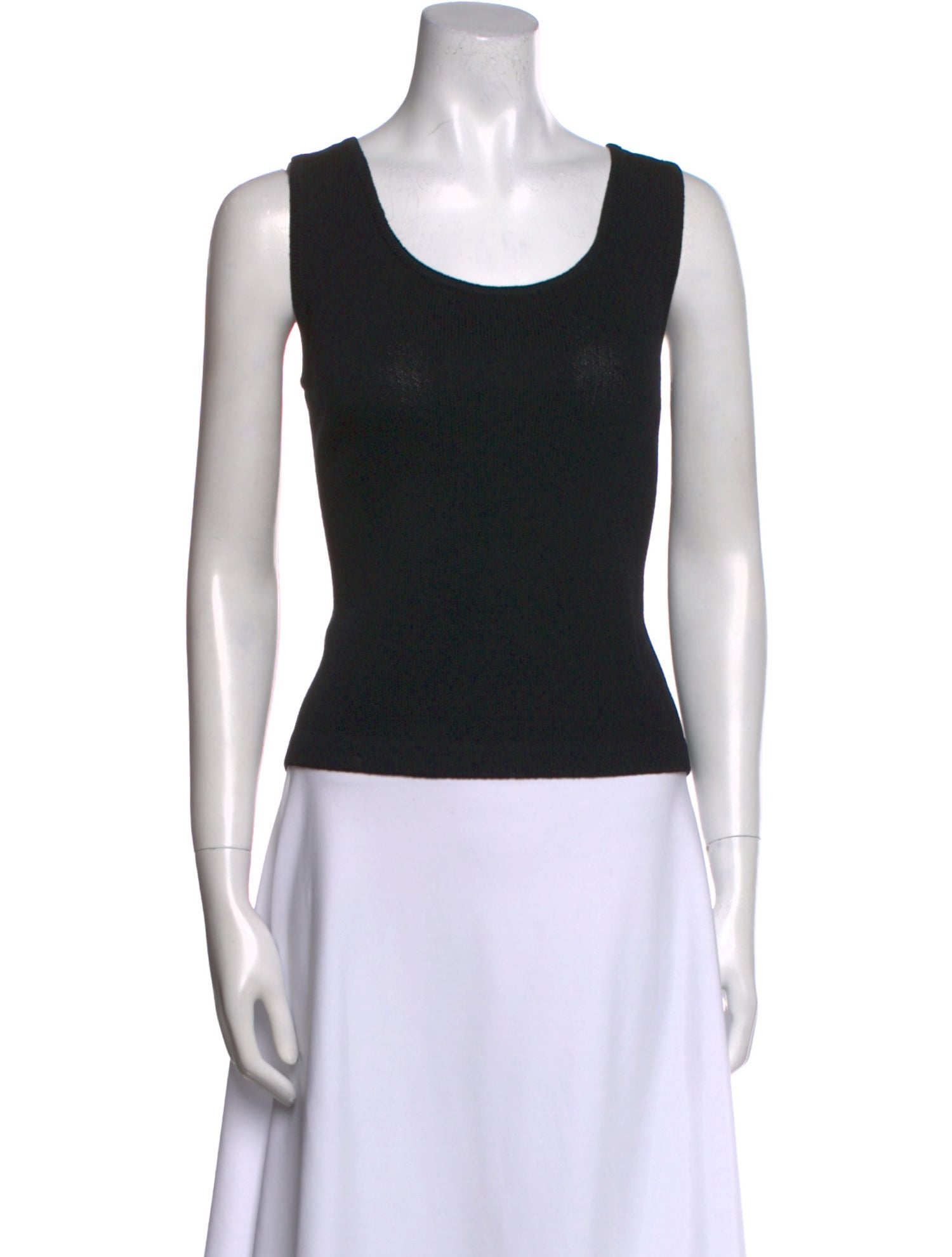 St. John Scoop Neck Sleeveless Top