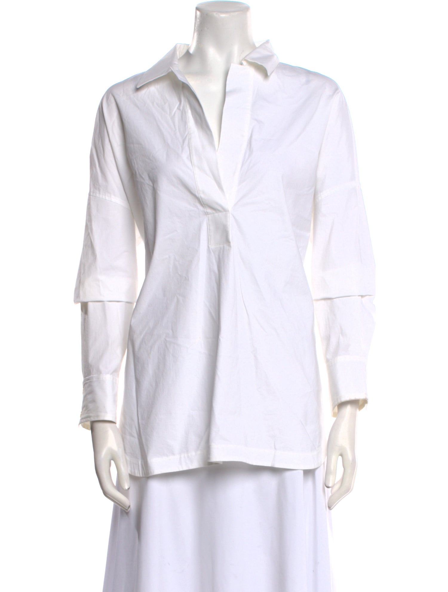 St. John V-Neck Three-Quarter Sleeve Button-Up Top