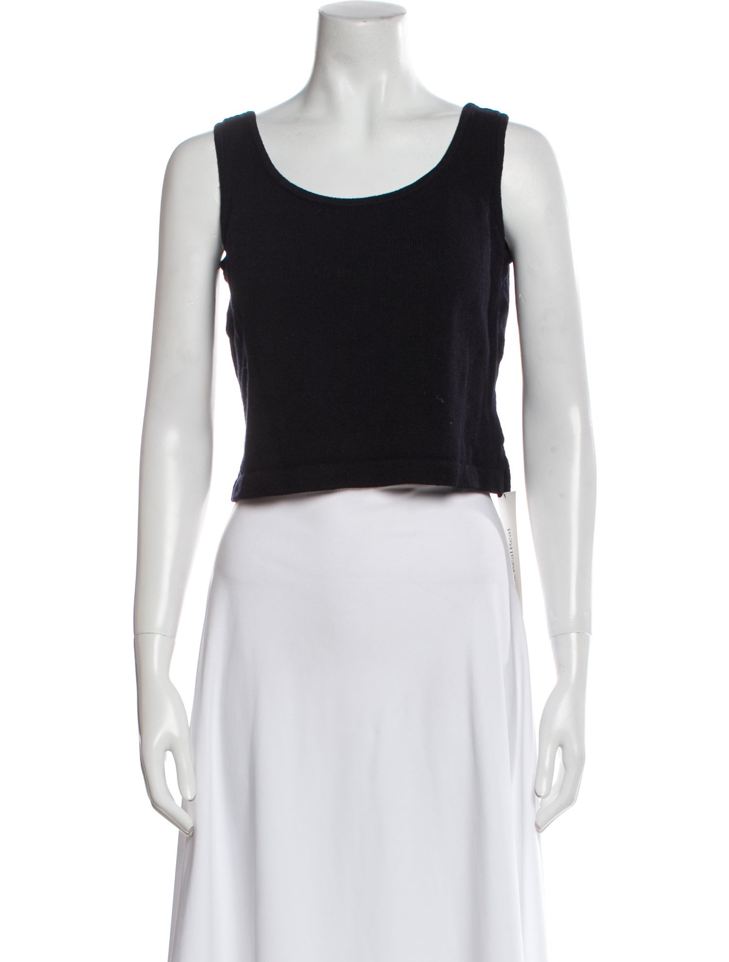 St. John Scoop Neck Sleeveless Crop Top