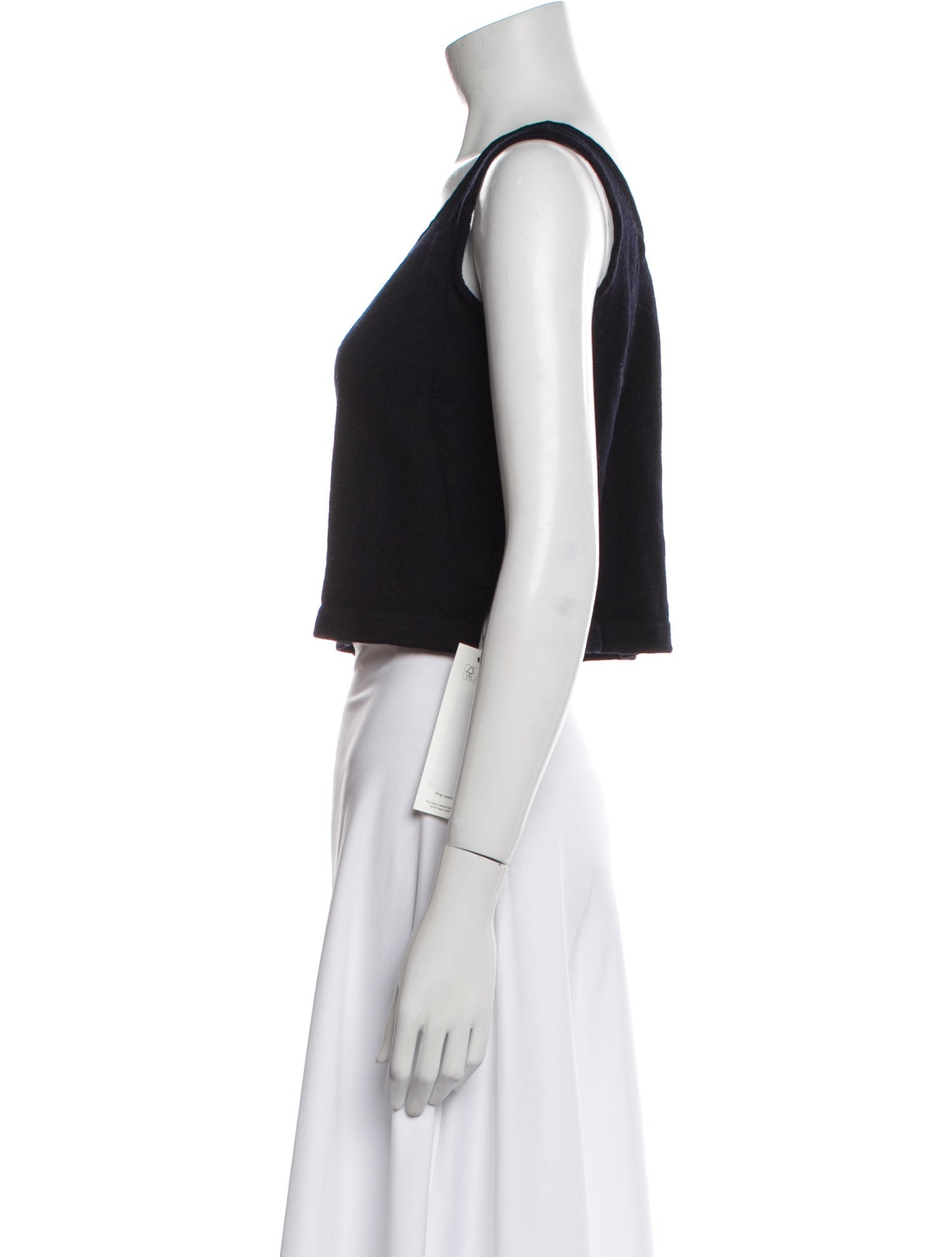 St. John Scoop Neck Sleeveless Crop Top