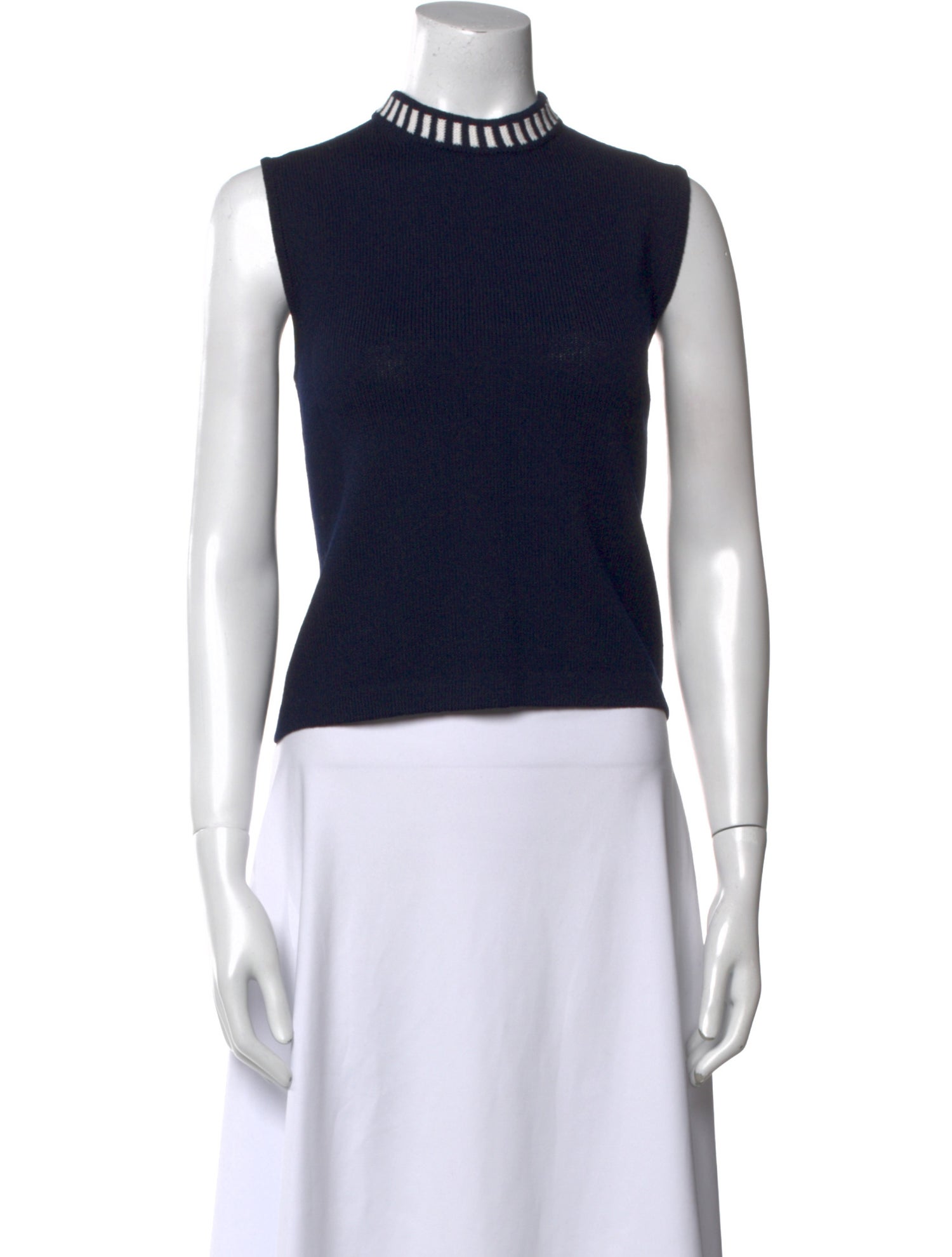 St. John Mock Neck Sleeveless Crop Top