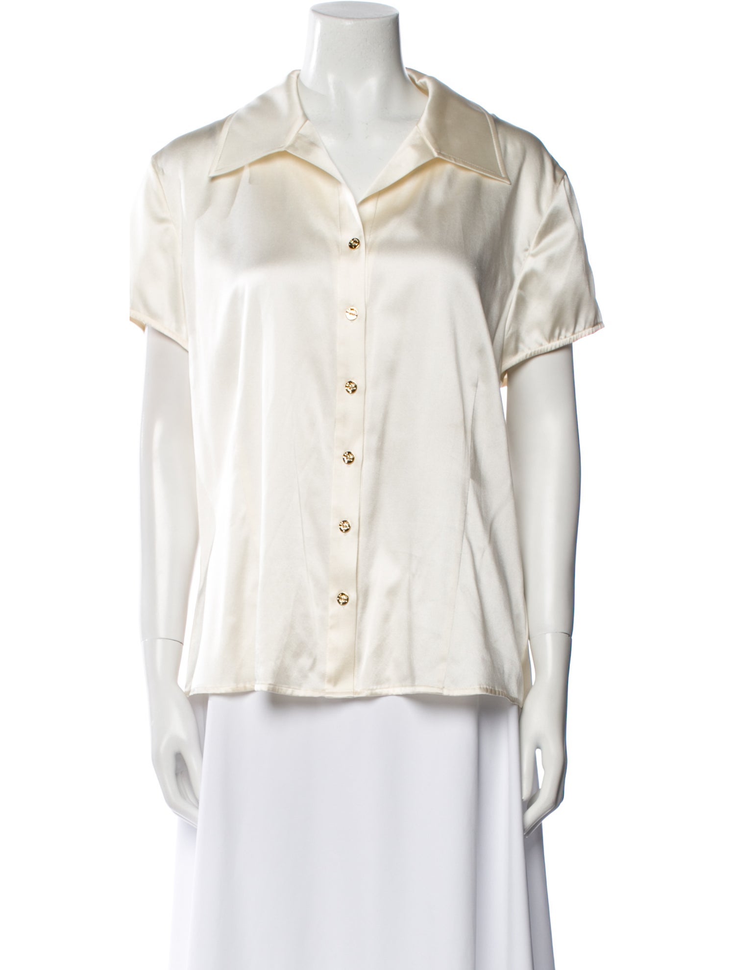 St. John Silk Short Sleeve Button-Up Top