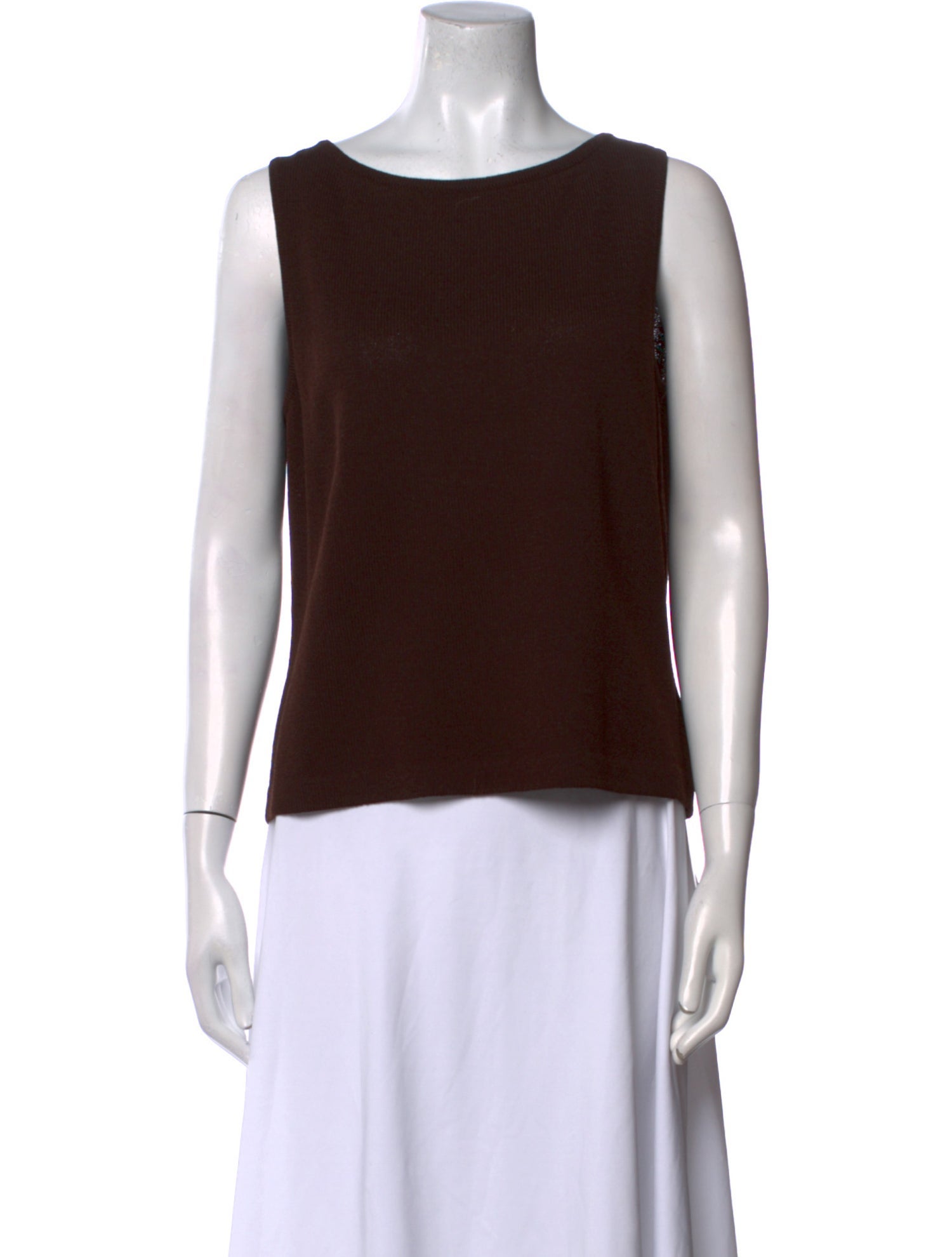 St. John Bateau Neckline Sleeveless Top