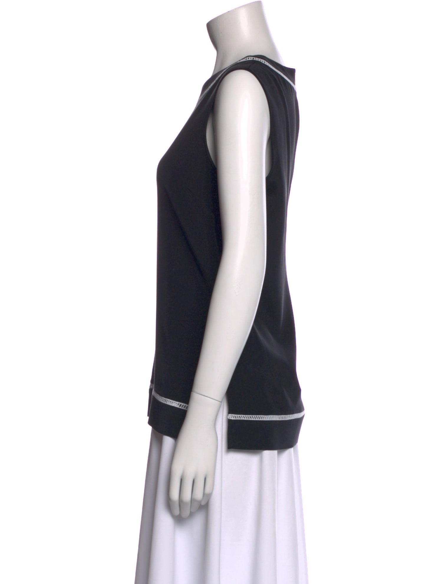 St. John Silk Crew Neck Top