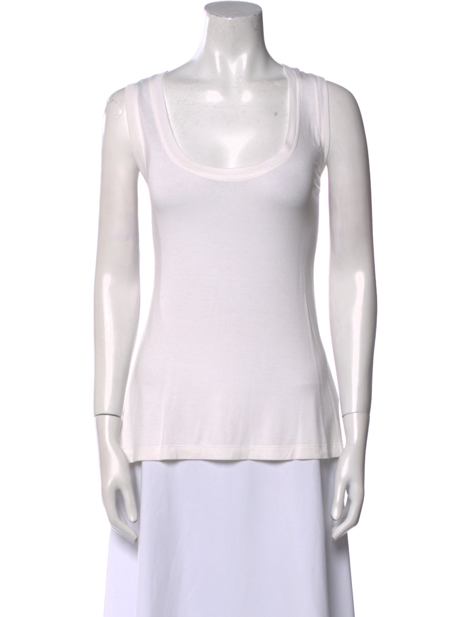 St. John Scoop Neck Sleeveless Top