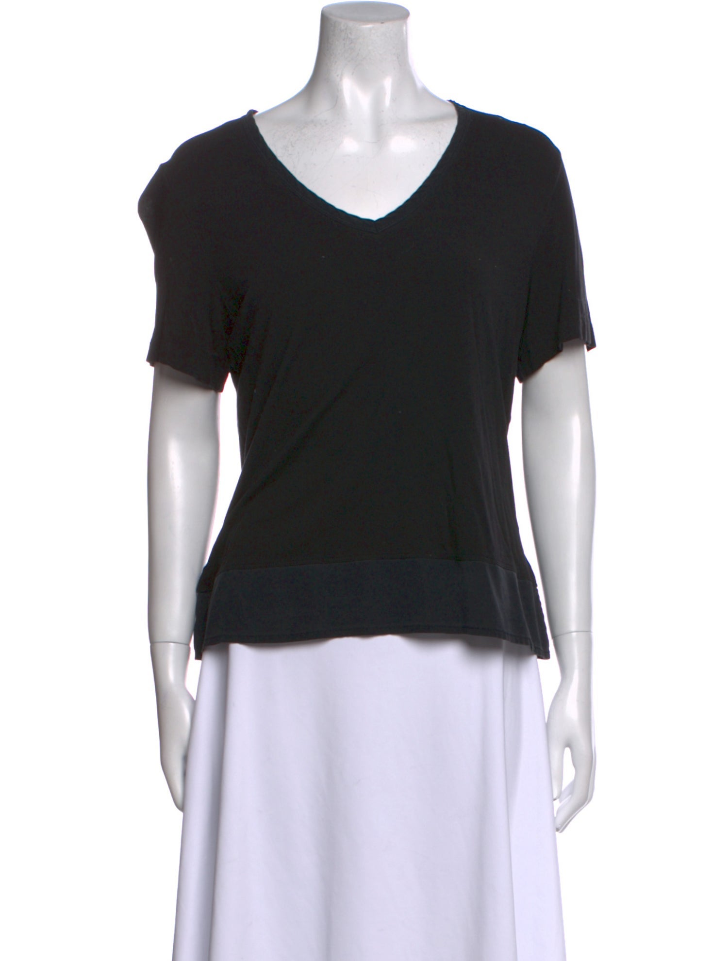 St. John V-Neck Short Sleeve T-Shirt