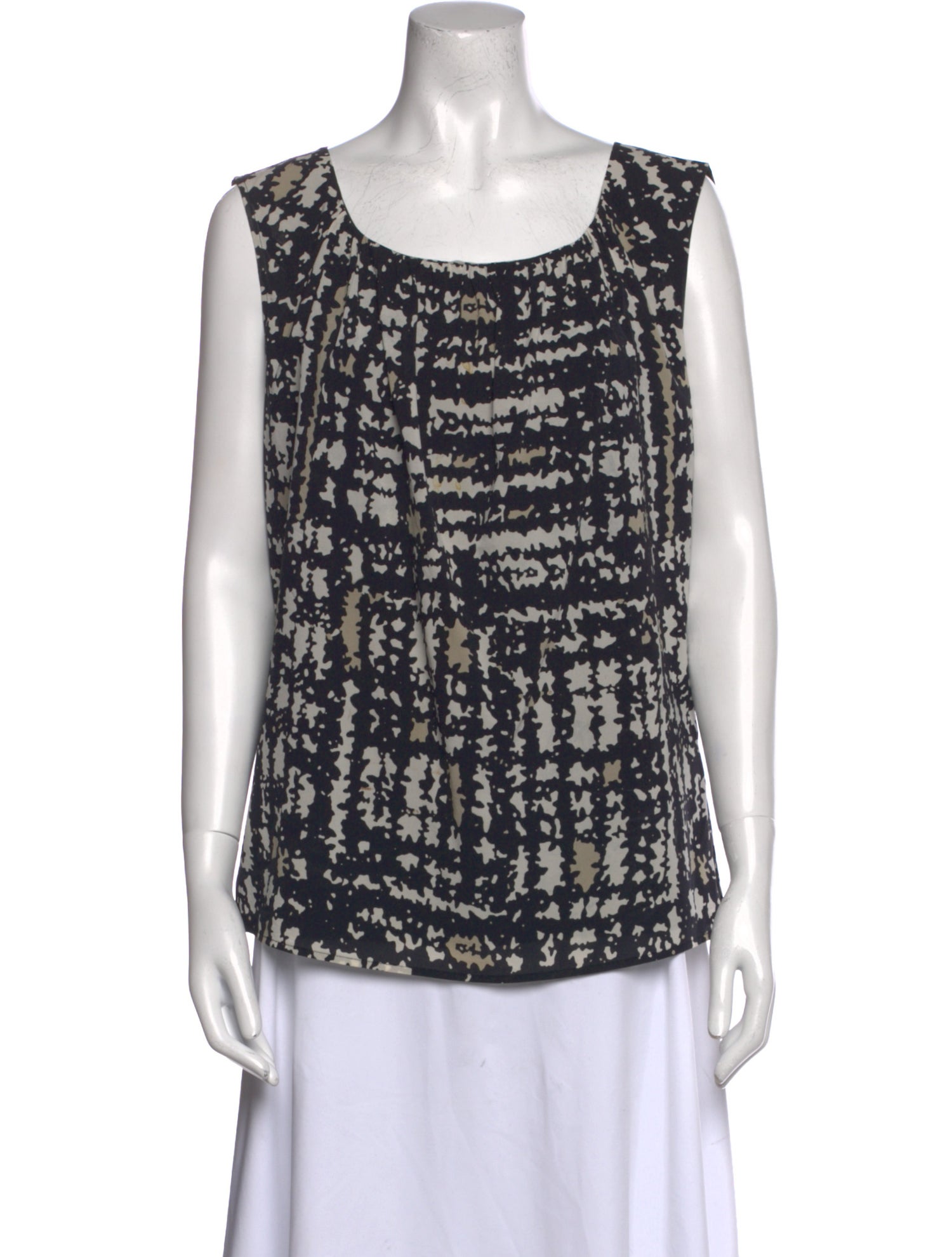 St. John Printed Scoop Neck Top