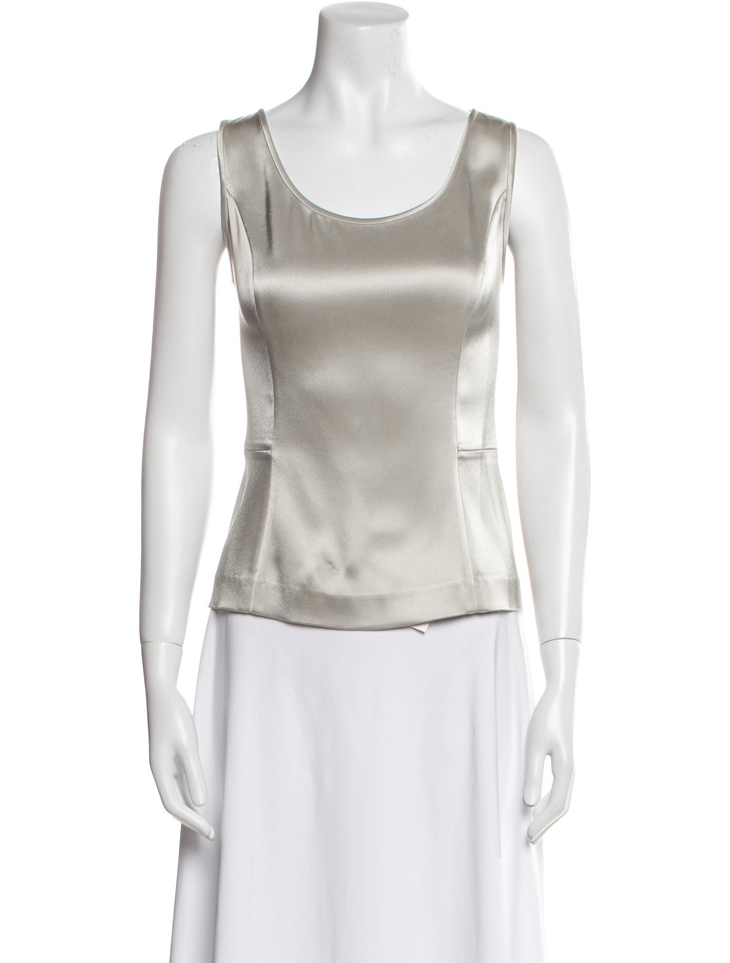 St. John Scoop Neck Sleeveless Top