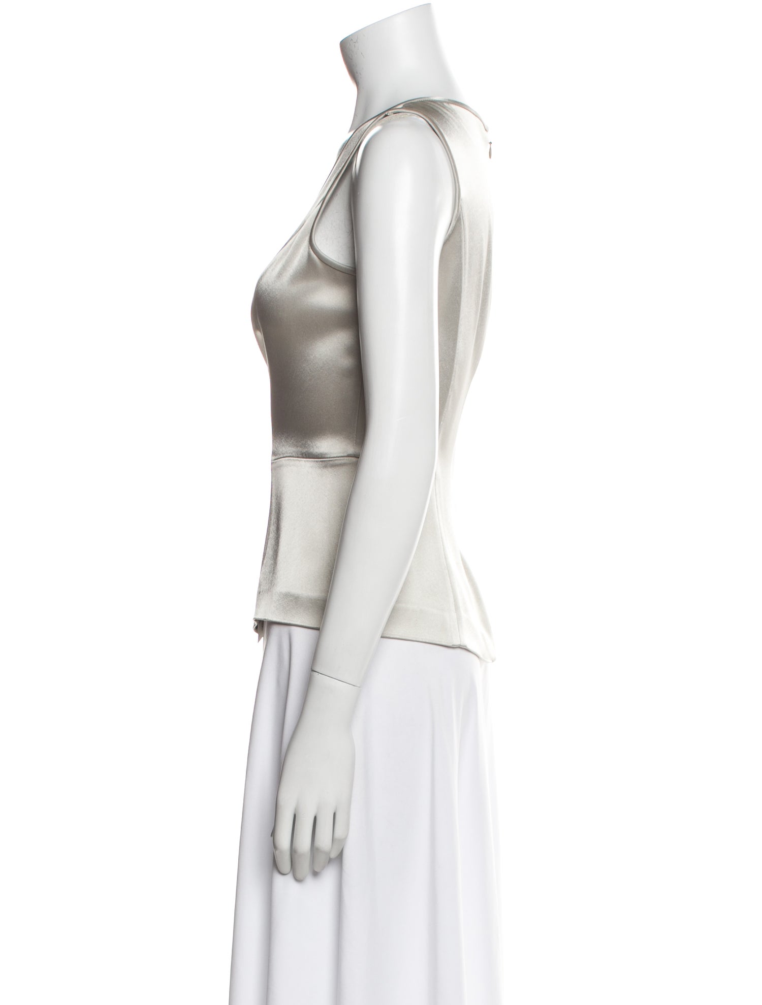 St. John Scoop Neck Sleeveless Top