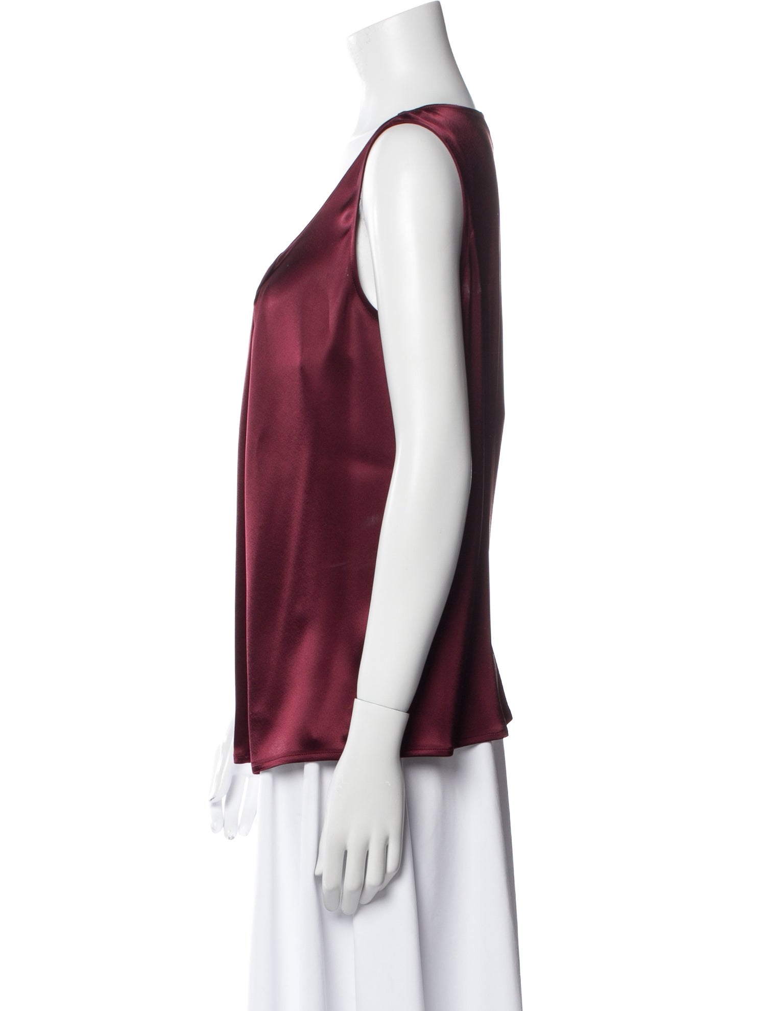 St. John Scoop Neck Sleeveless Top