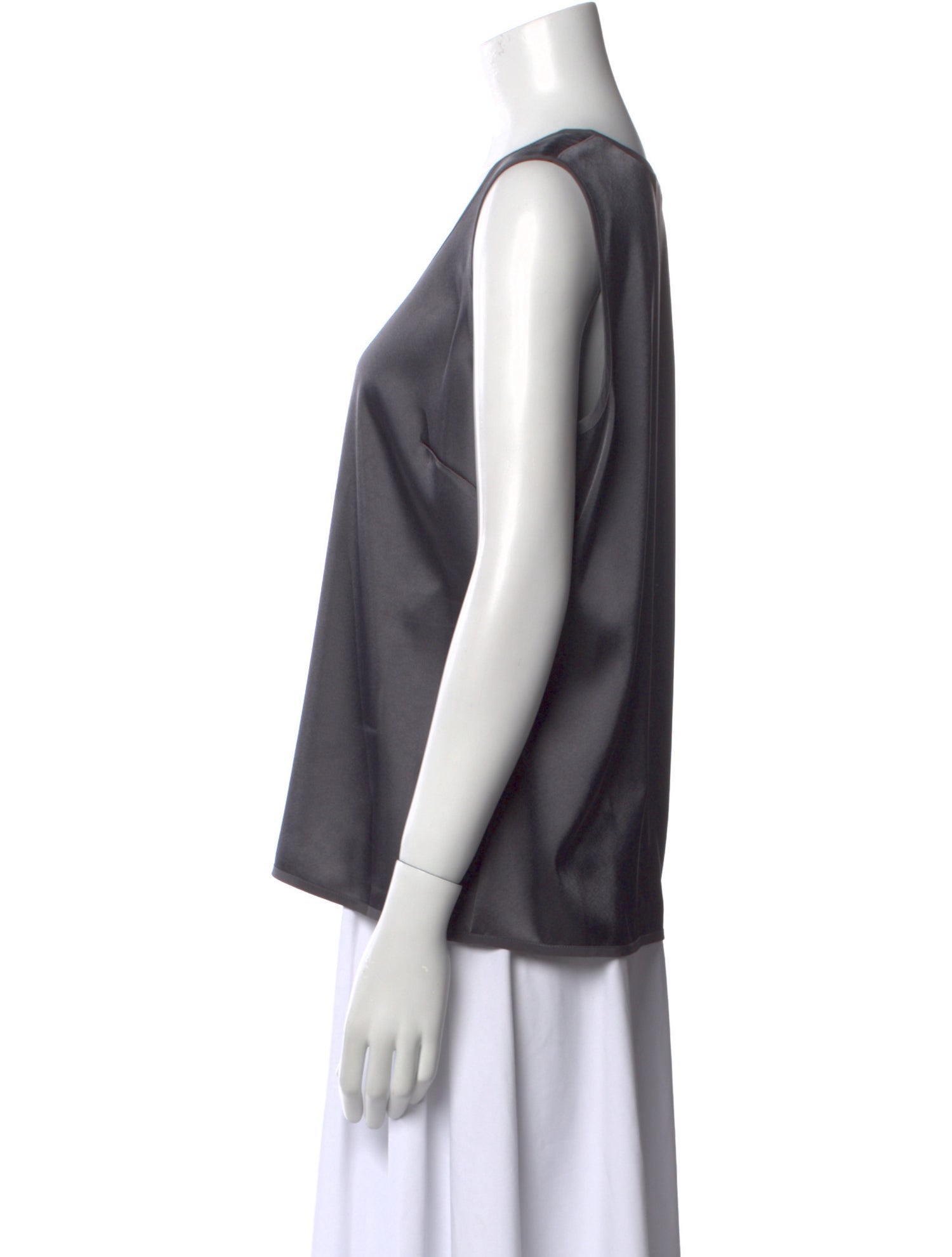 St. John Scoop Neck Sleeveless Top w/ Tags