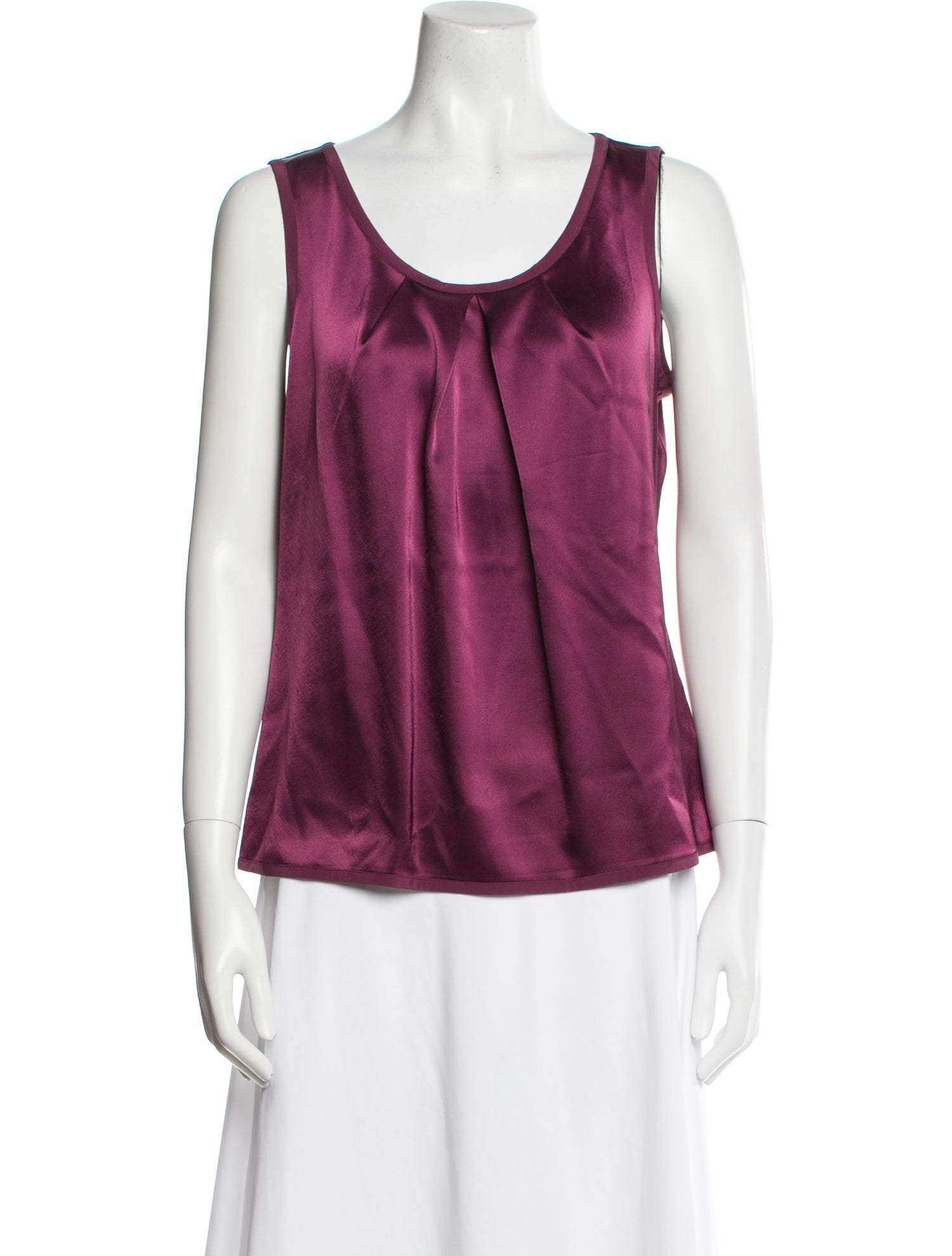 St. John Scoop Neck Sleeveless Top