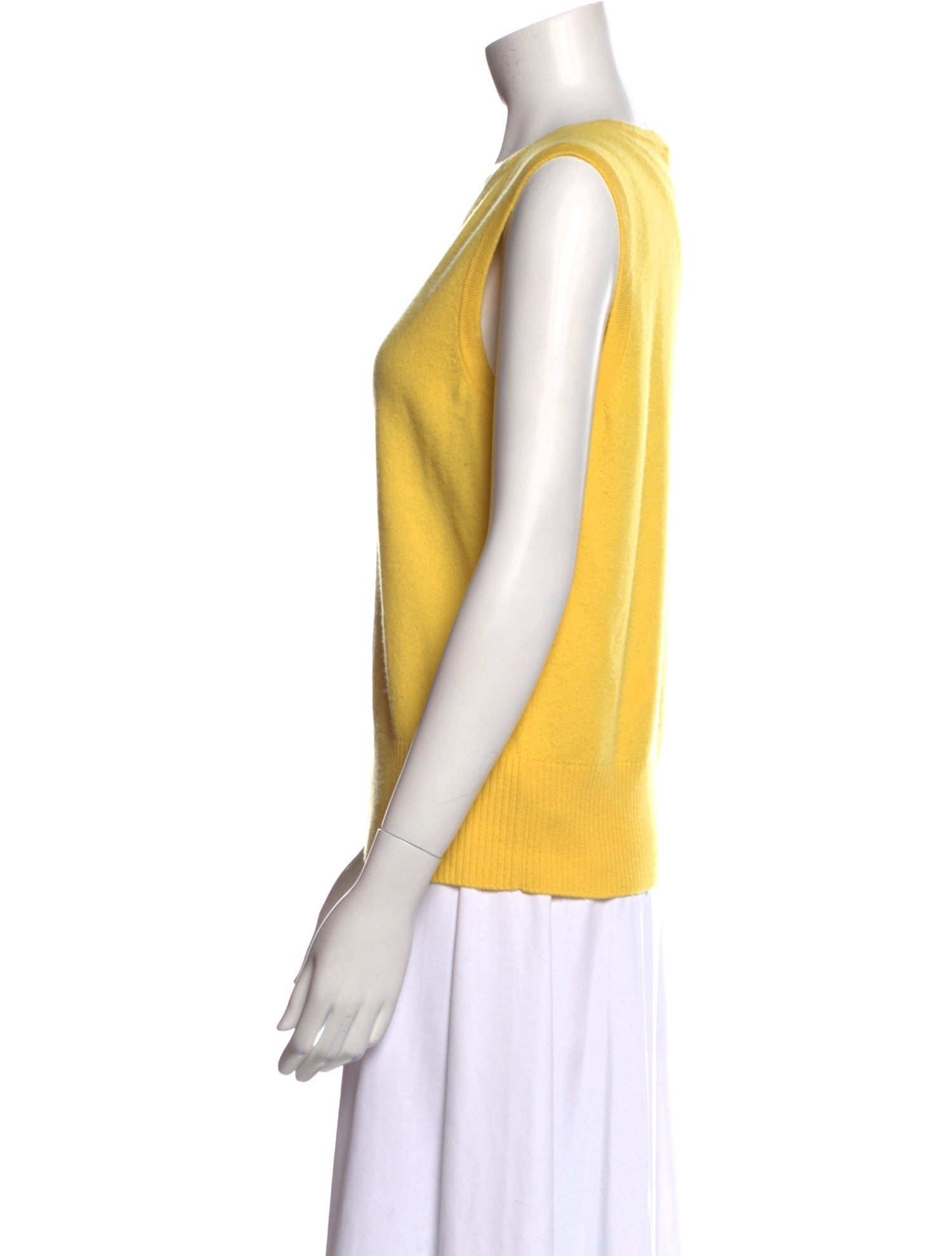 St. John Cashmere Scoop Neck Sweater