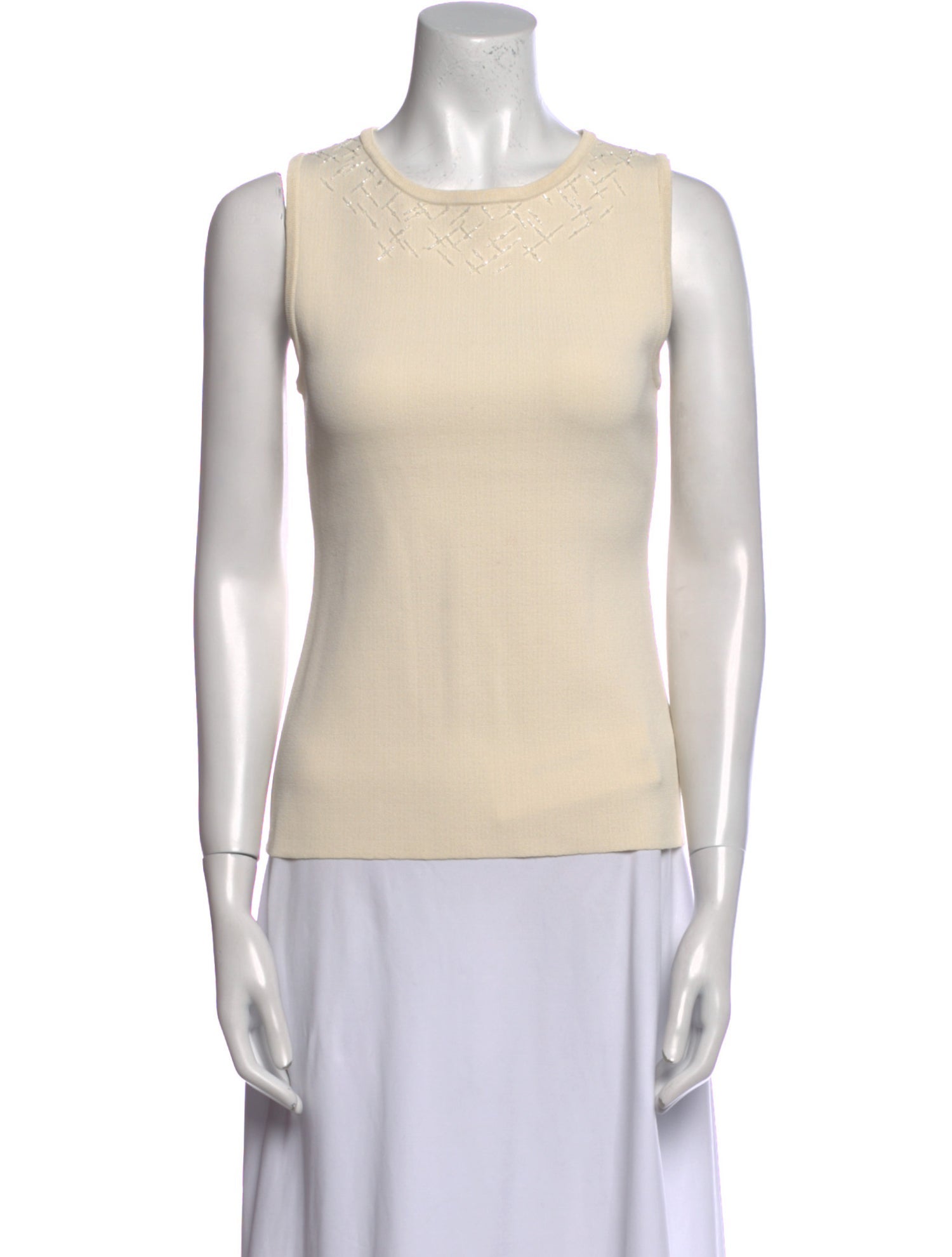 St. John Crew Neck Sleeveless Top
