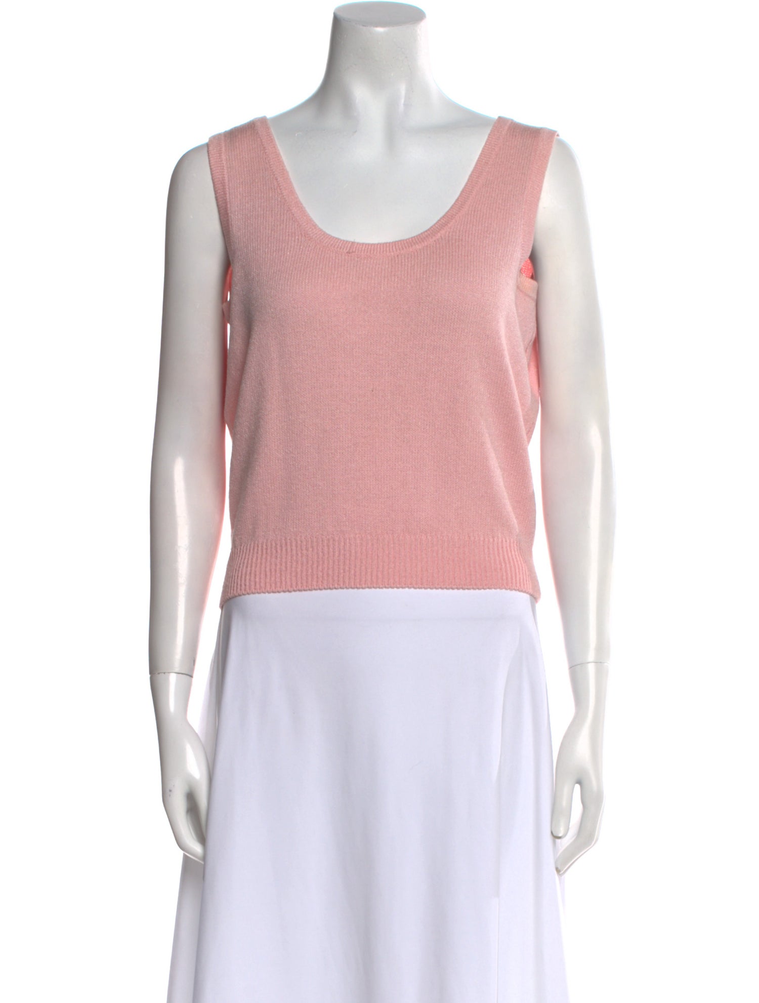 St. John Scoop Neck Sleeveless Top