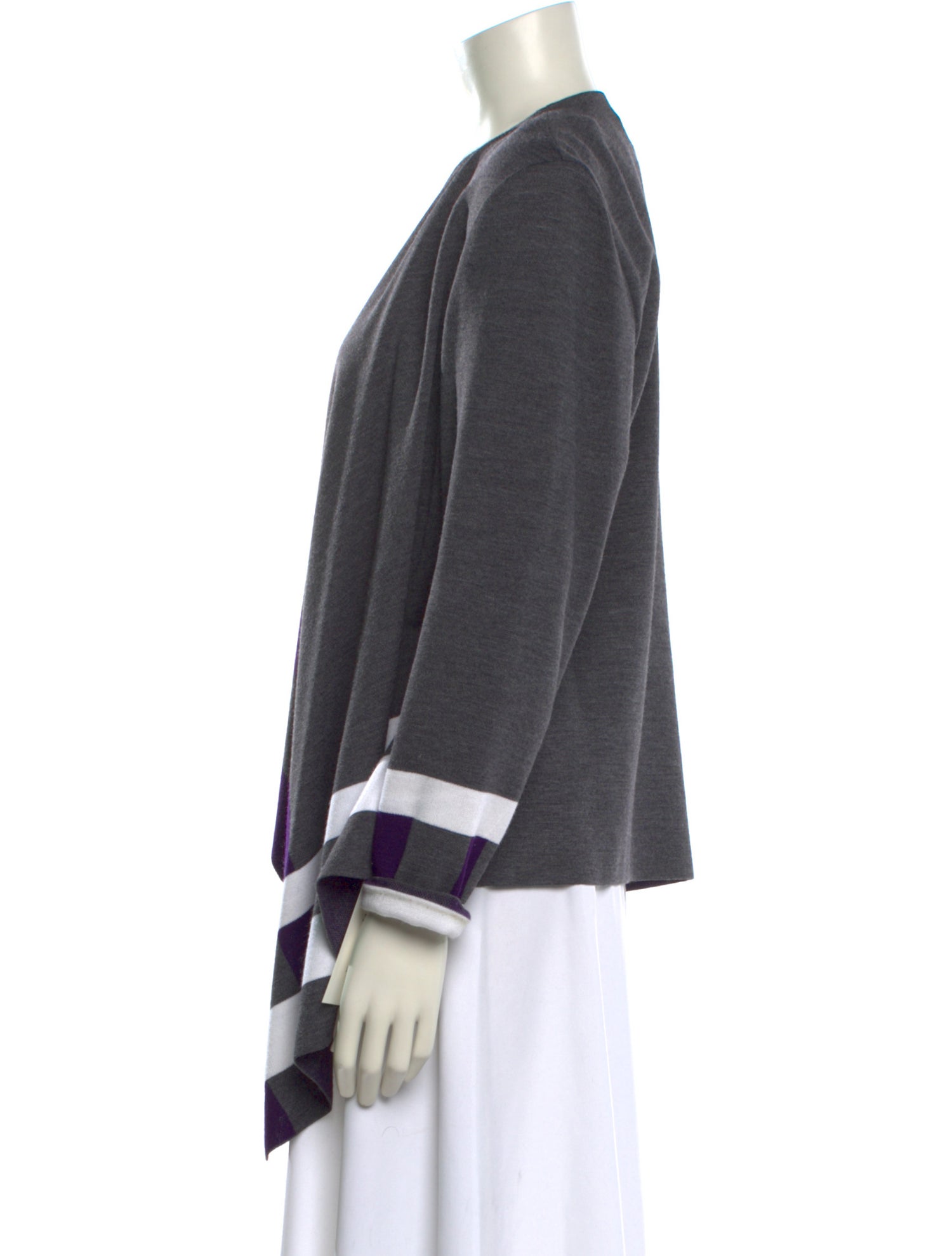 St. John Graphic Print V-Neck Sweater