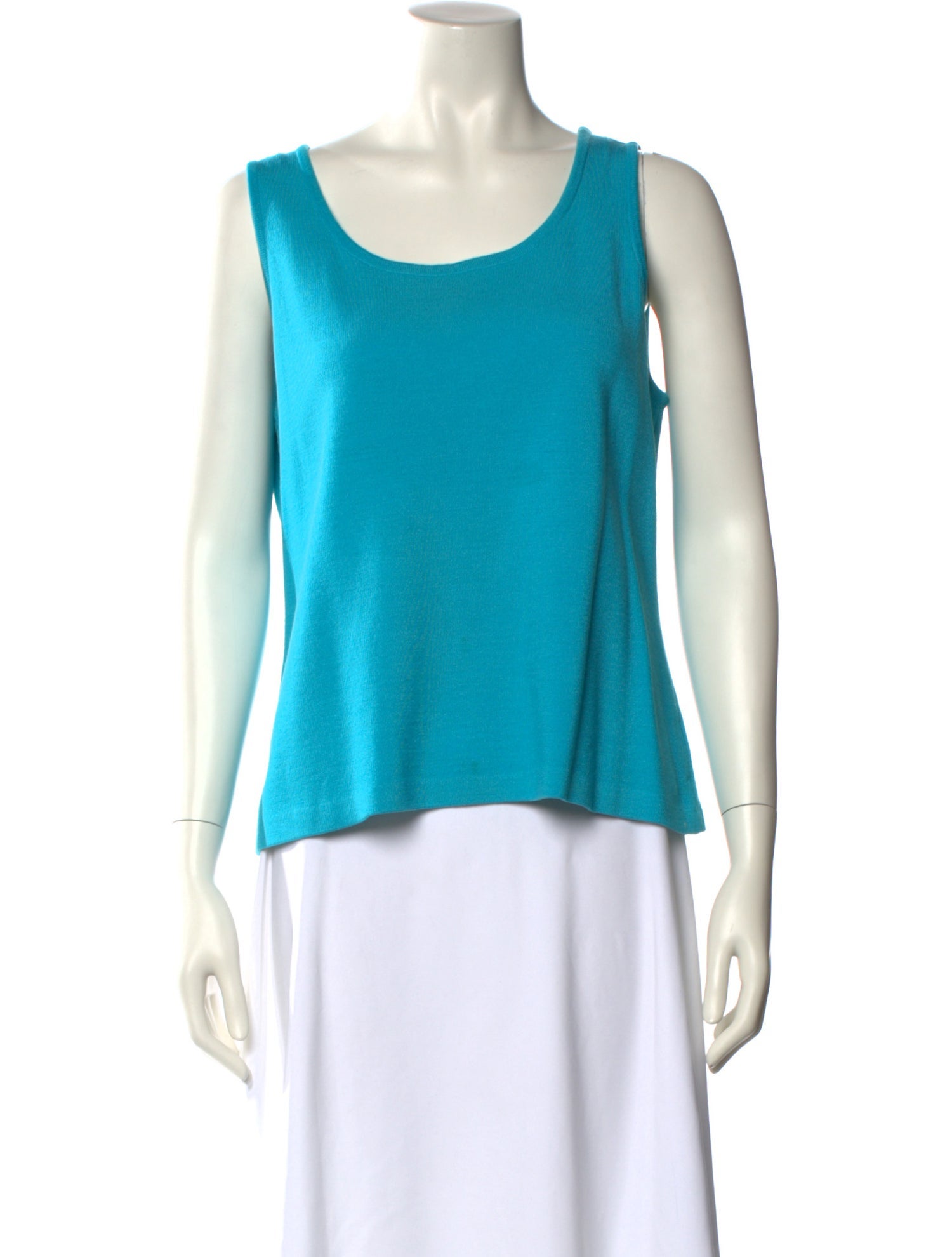 St. John Scoop Neck Sleeveless Top