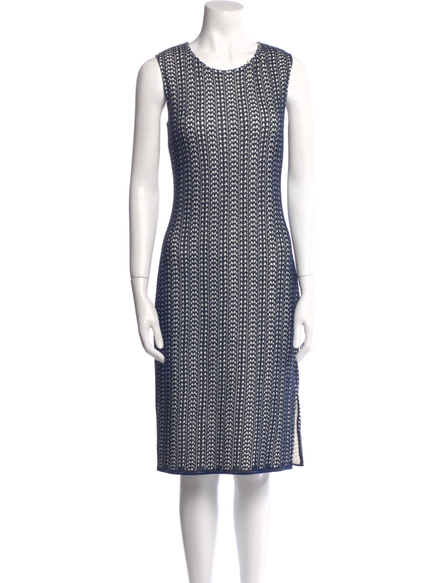 St. John Scoop Neck Knee-Length Dress