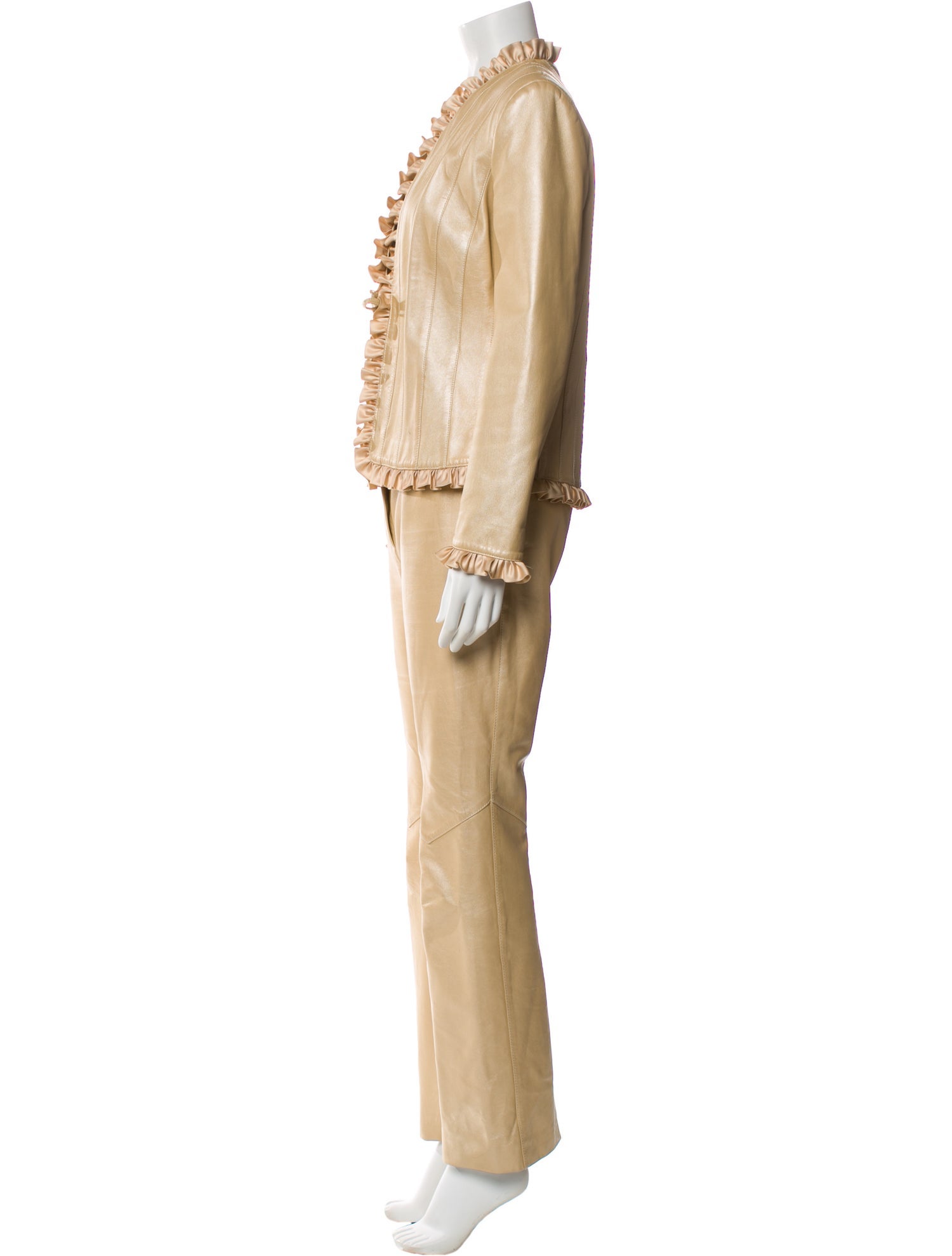 St. John Leather Set