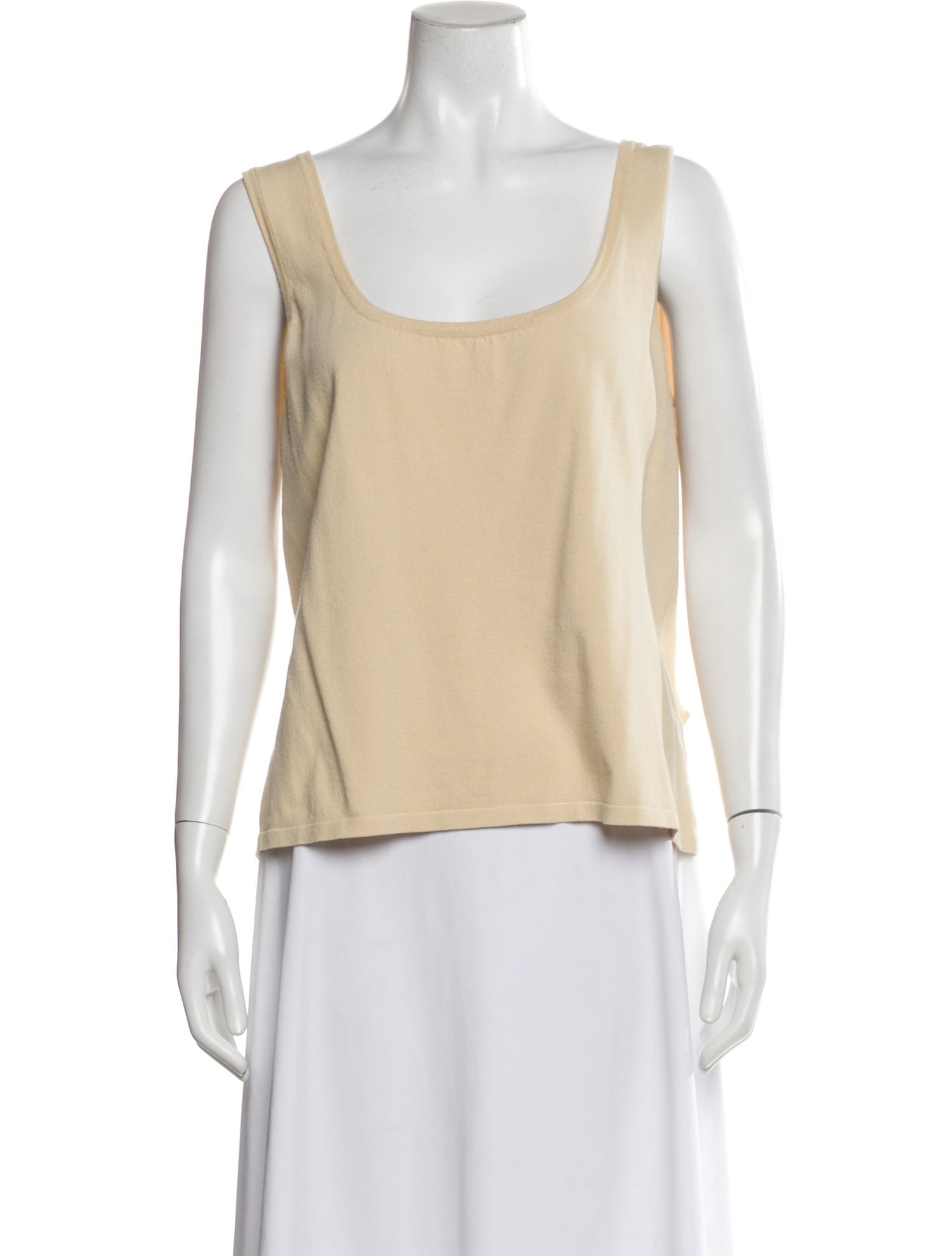 St. John Scoop Neck Sleeveless Top
