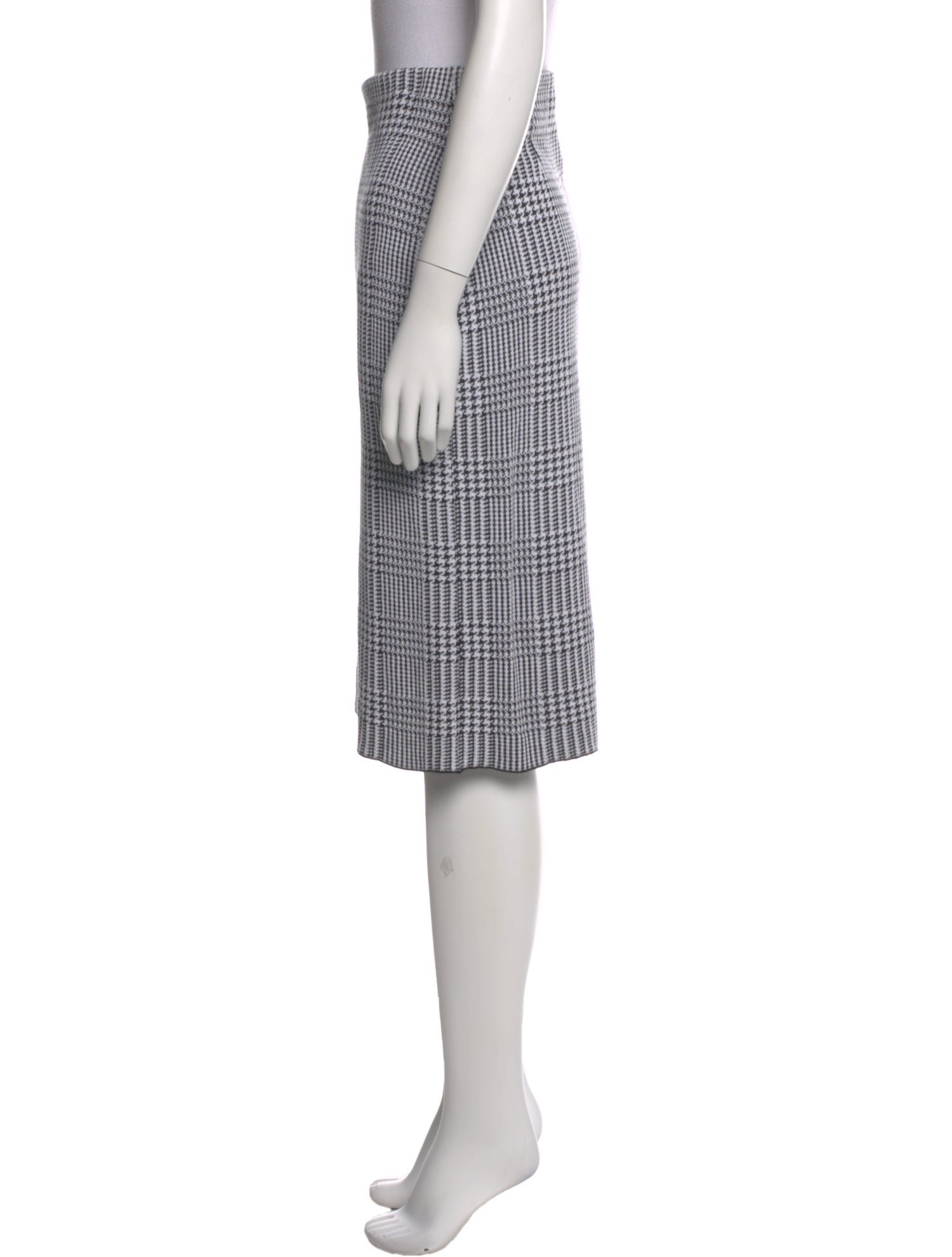 St. John Houndstooth Print Knee-Length Skirt