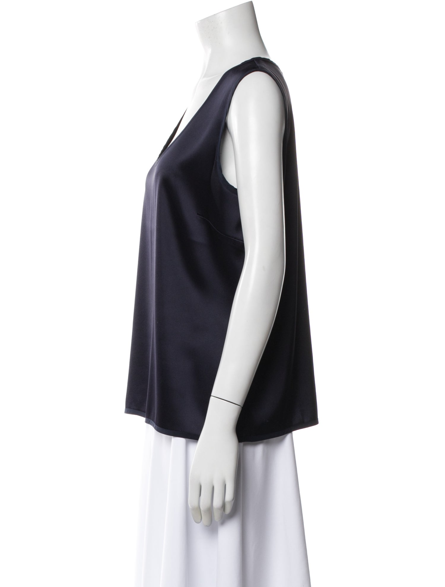 St. John Silk Scoop Neck Top