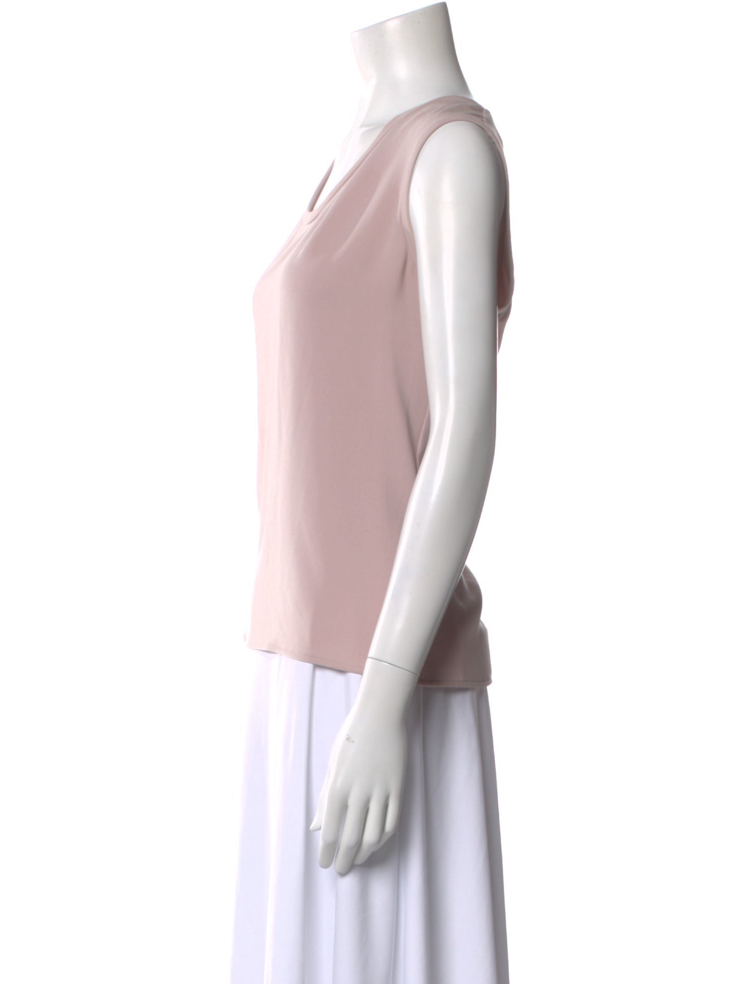 St. John Crew Neck Sleeveless Top