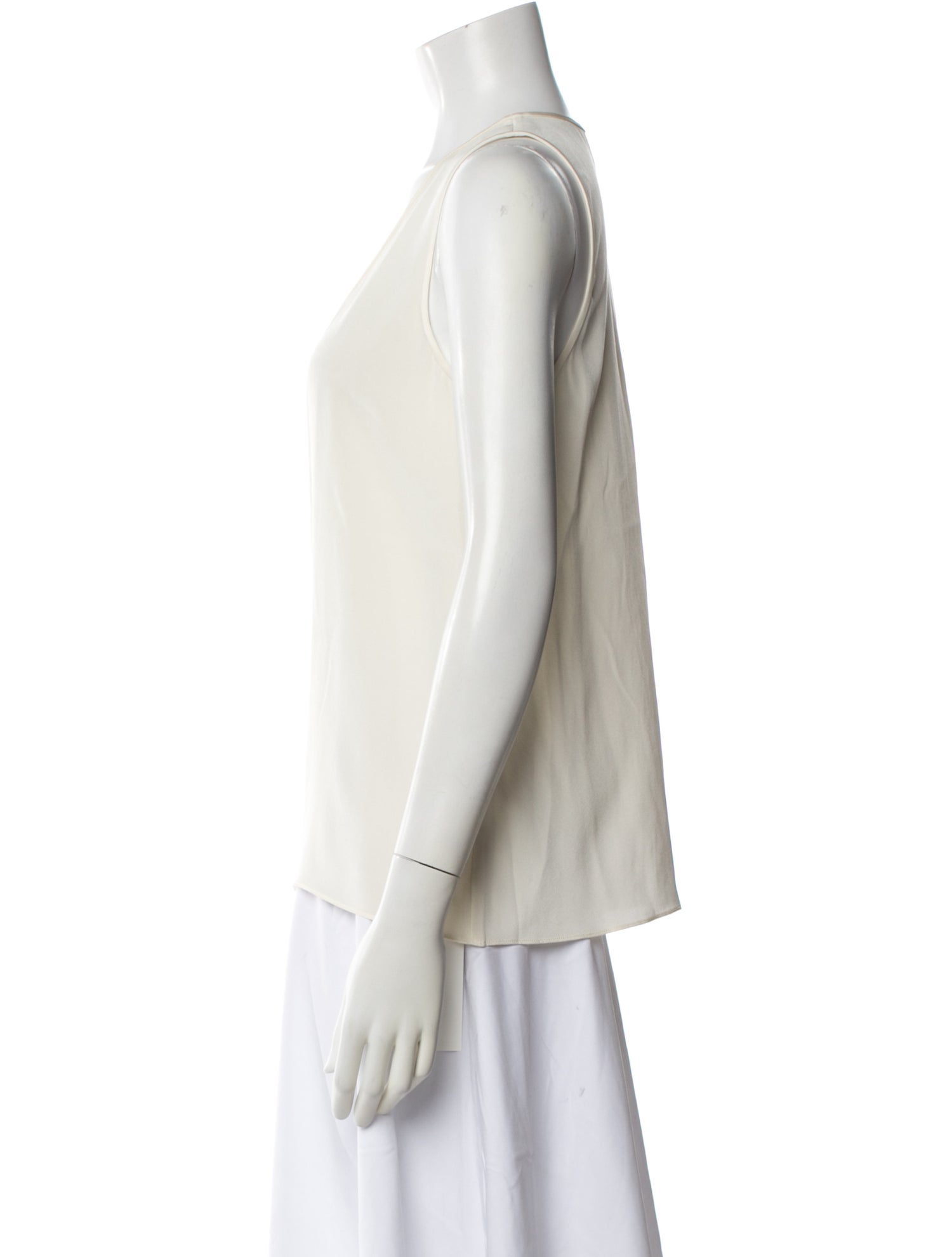 St. John Silk Scoop Neck Top