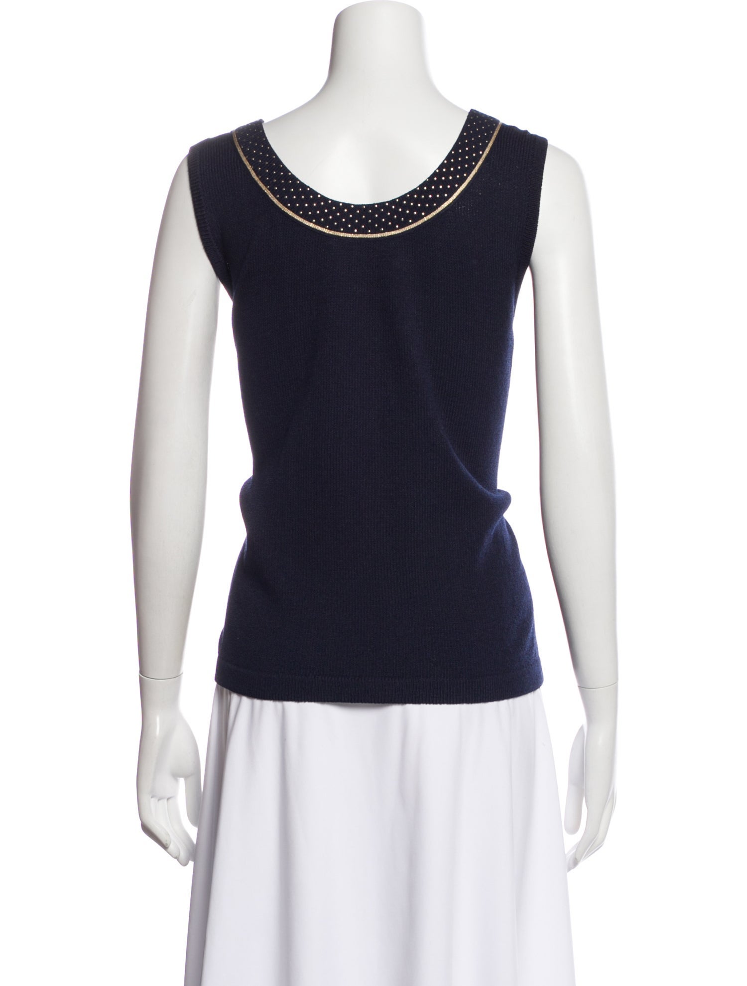 St. John Scoop Neck Sleeveless Top