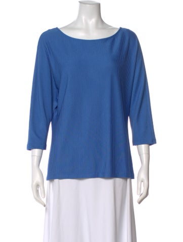 Pre-owned St John Three-quarter Sleeve Top W/ Tags In Blue