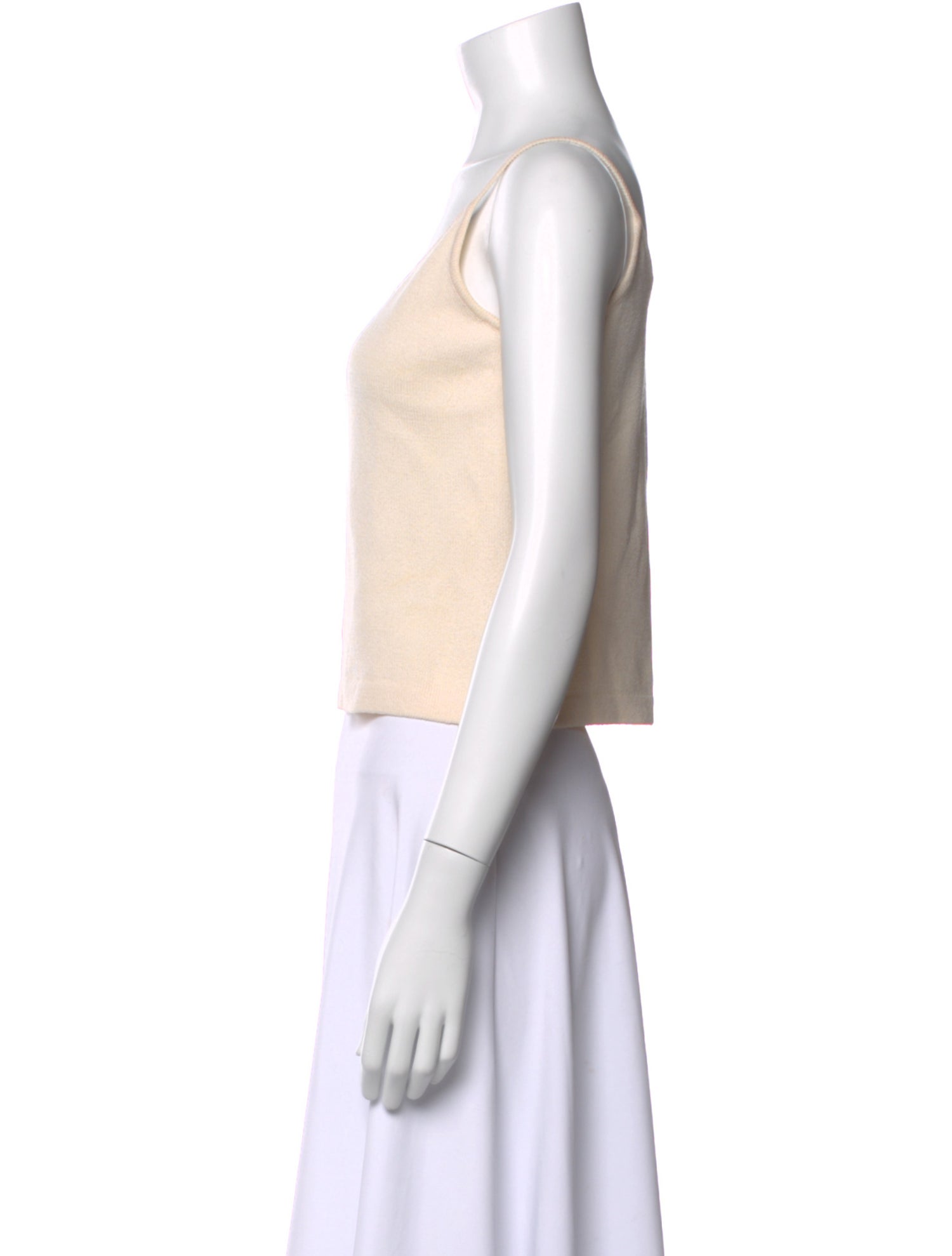 St. John V-Neck Sleeveless Top