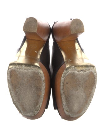 Stella McCartney Vegetarian Leather Slides