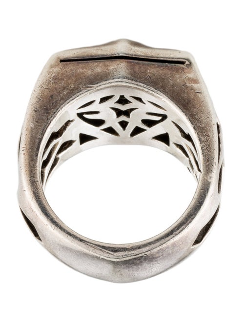 Stephen Webster Mother of Pearl Cocktail Ring